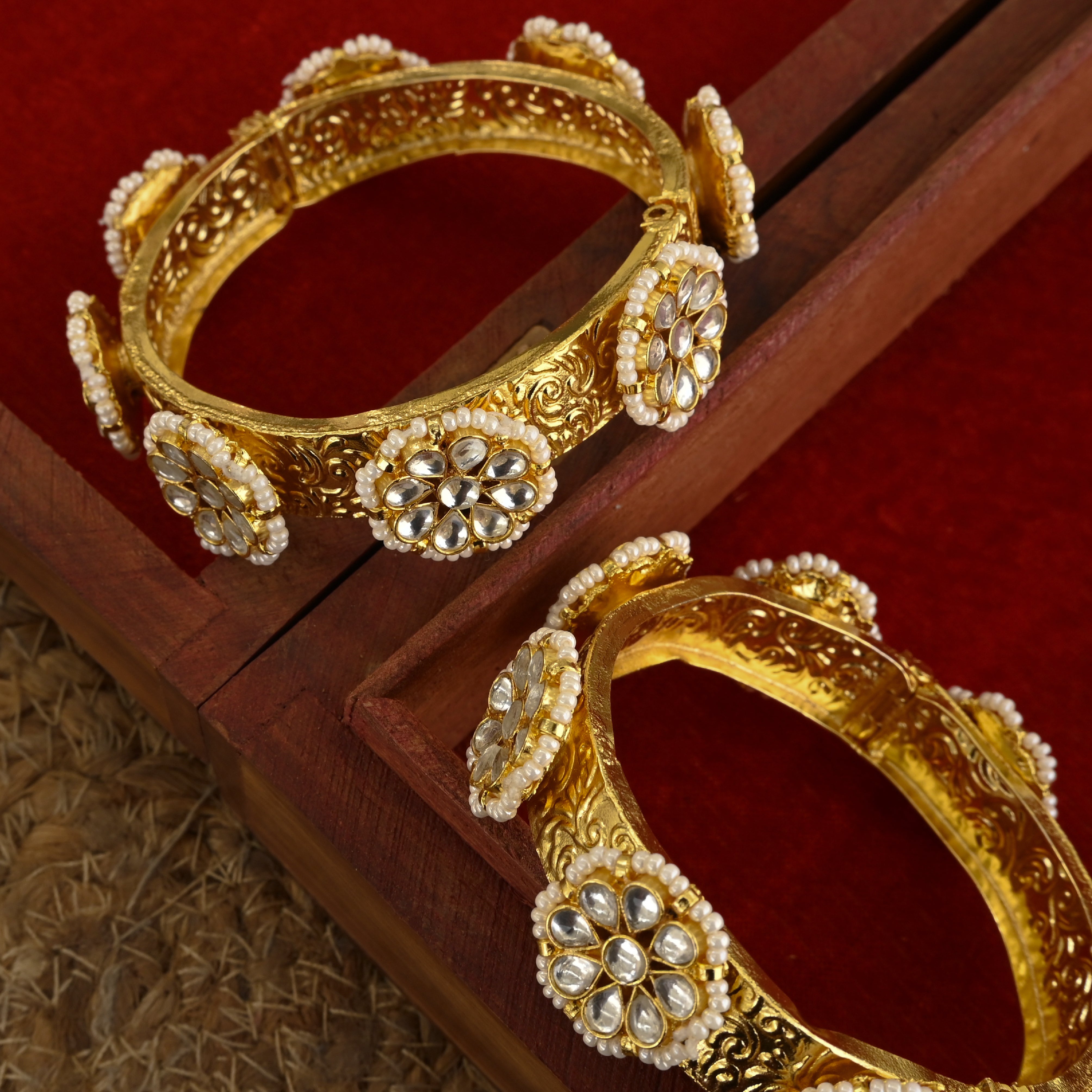SJB1006- White Colour Gold Plated Jadau Kundan Bangle