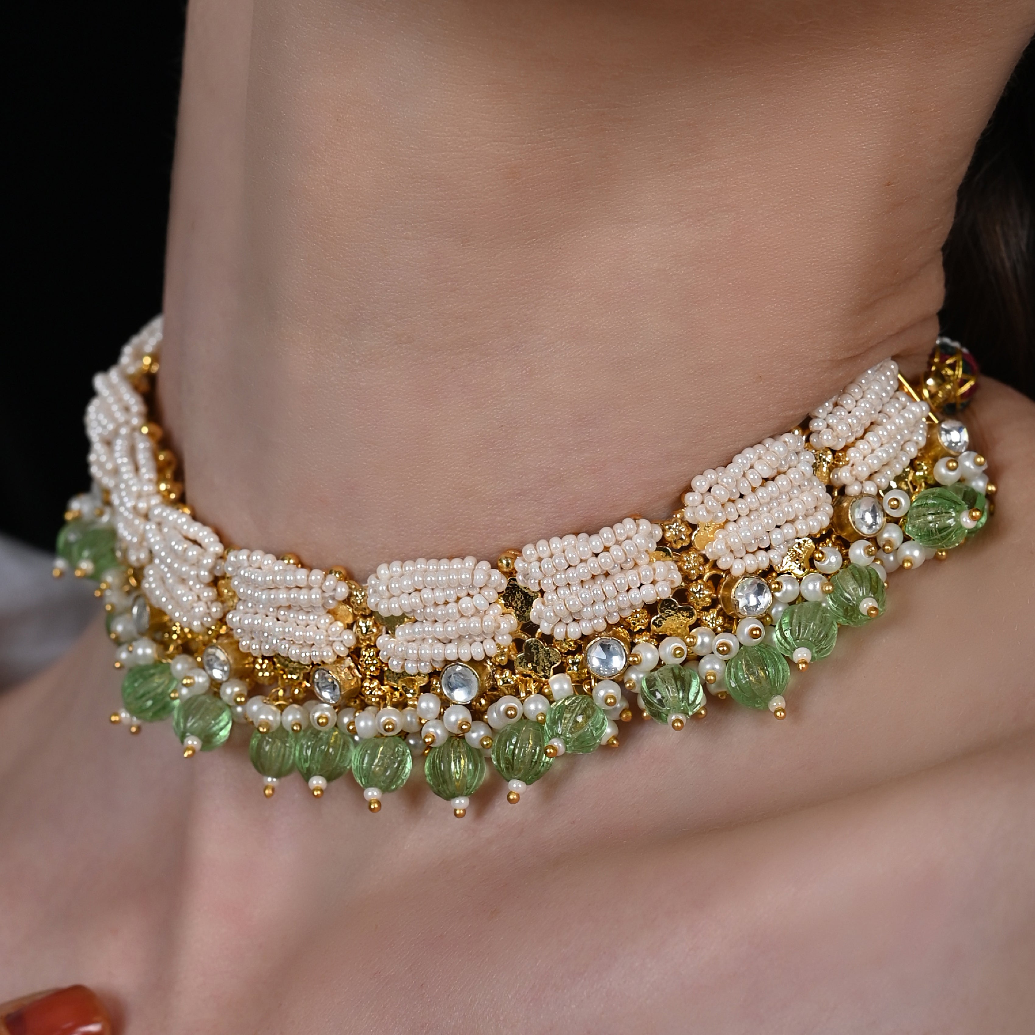 SJN1033- White Colour Gold Plated Jadau Kundan Choker