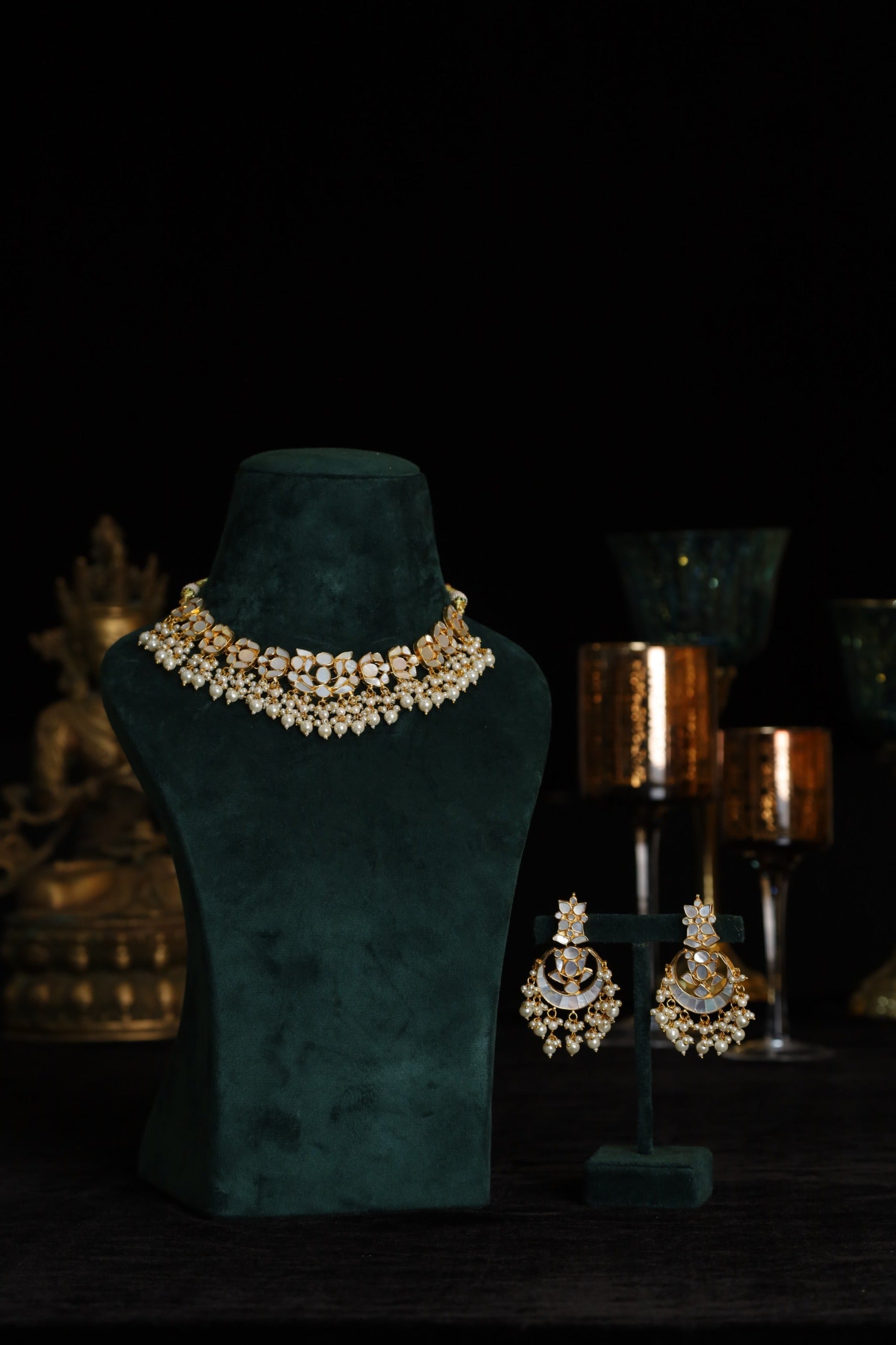 SJN1179- White Colour Gold Plated Mother of Pearl Necklace with Earrings
