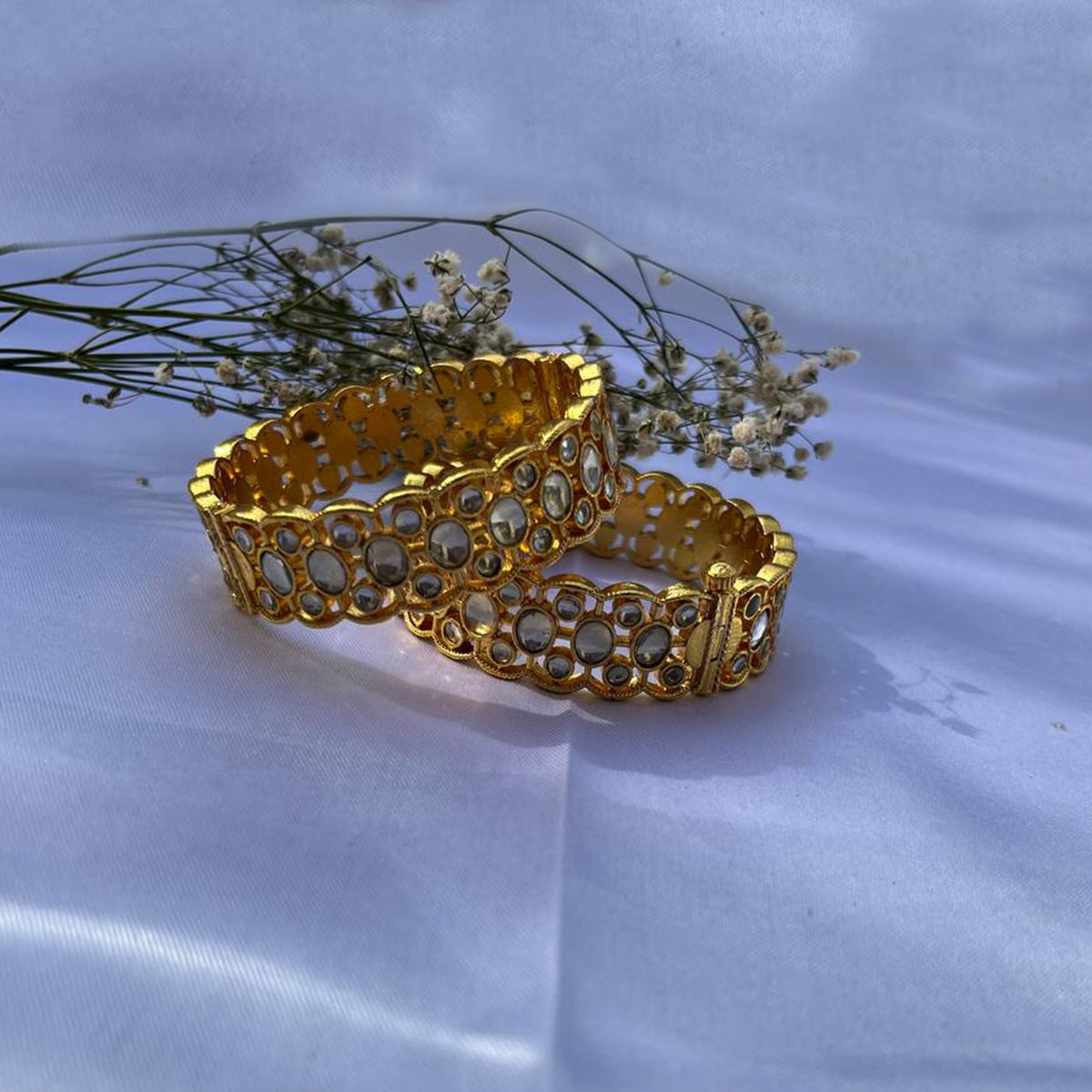 SJB1016- White Colour Gold Plated Jadau Kundan Bangle