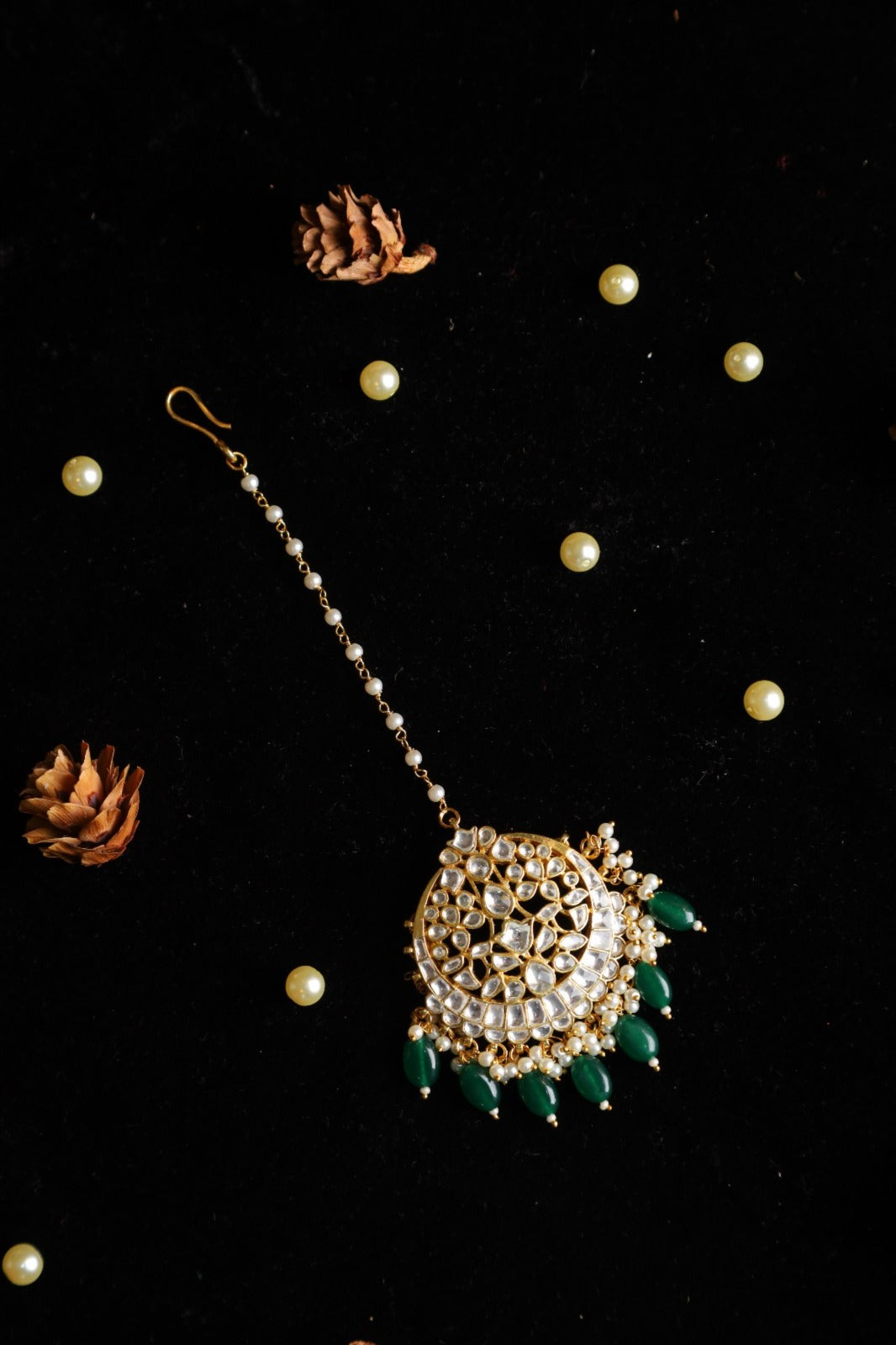 SJT1018- White Colour Gold Plated Jadau Kundan Maang Tika