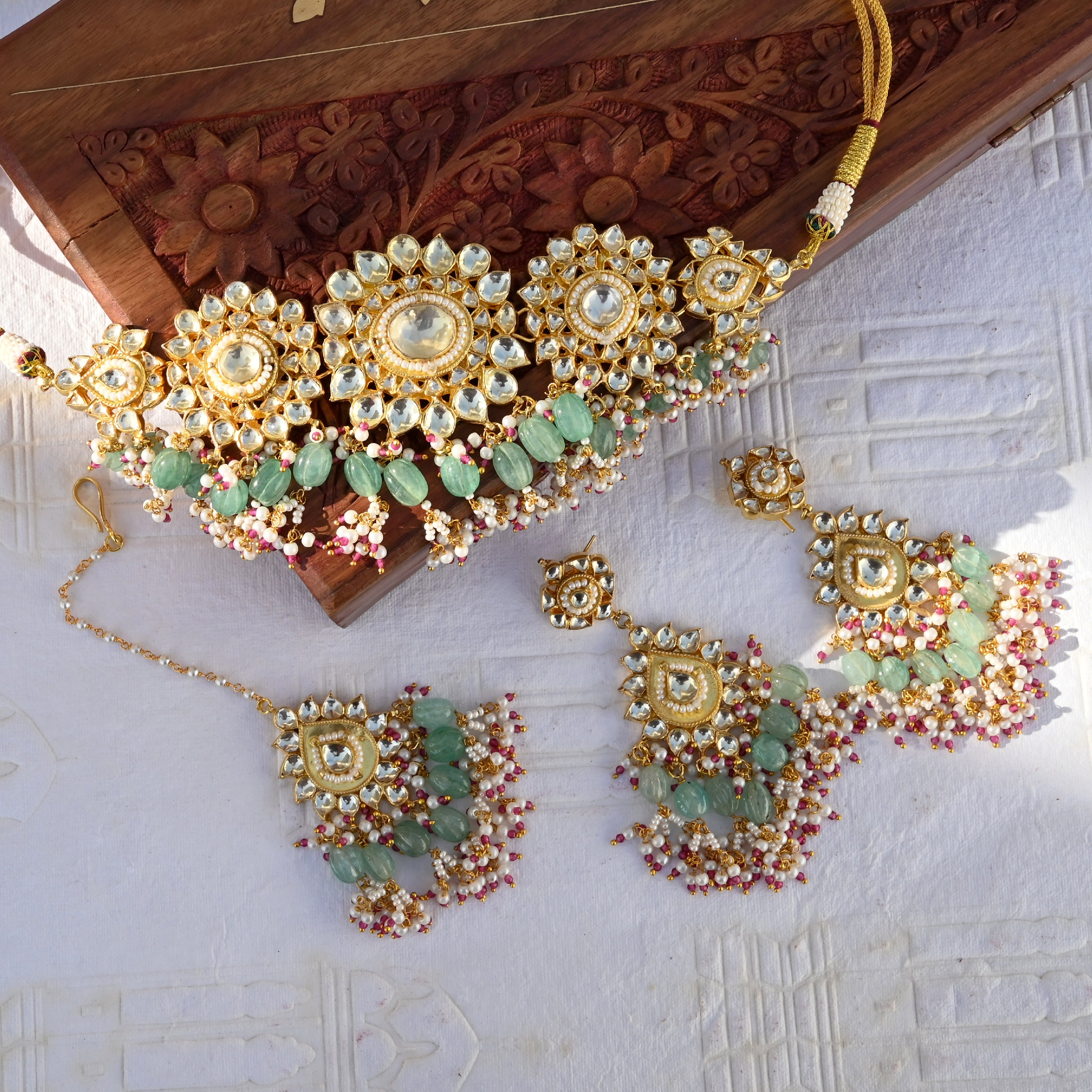 SJN1055- White Colour Gold Plated Jadau Kundan Choker with Earrings and Tika