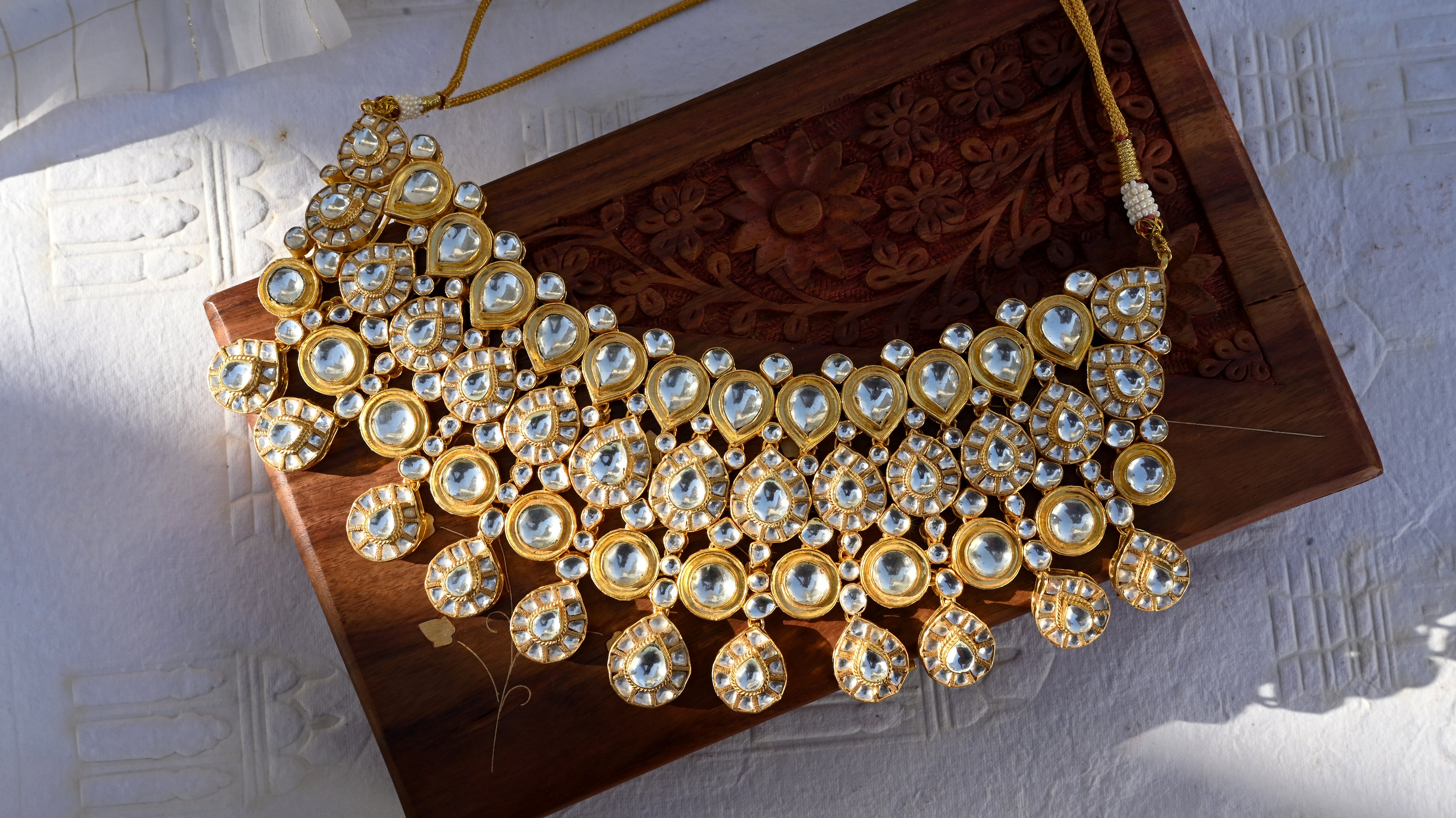 SJN1057- White Colour Gold Plated Jadau Kundan Necklace with Earrings and Tika