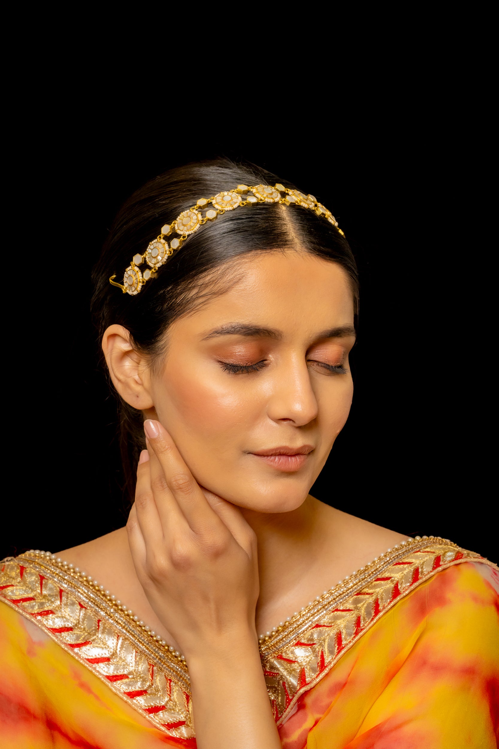 SJHB1003- White colour Gold Plated Mother of Pearl Headband