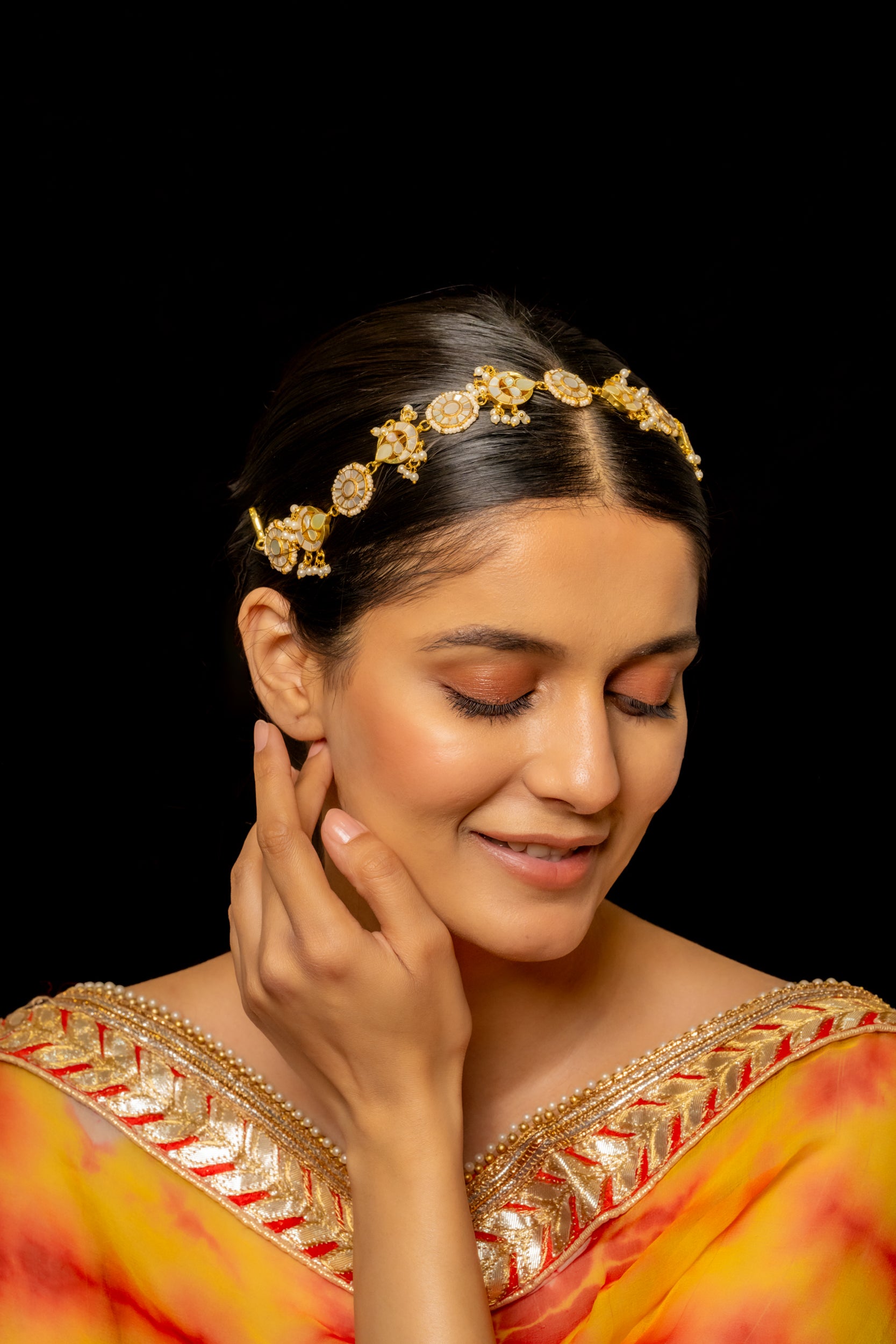SJHB1007- White Colour Gold Plated Mother of Pearl Headband