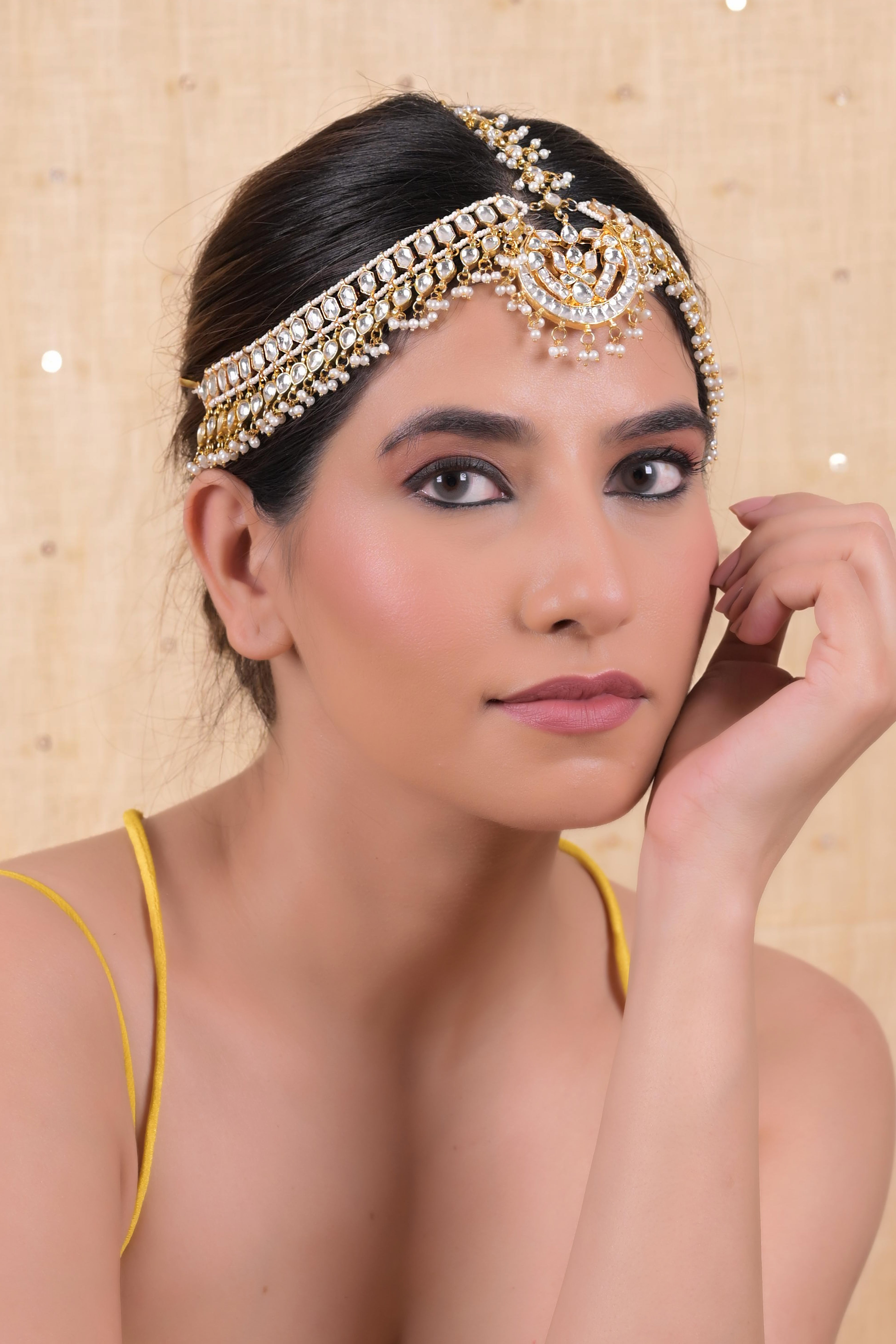 SJHB1025- White Colour Gold Plated Jadau Kundan Mathapatti