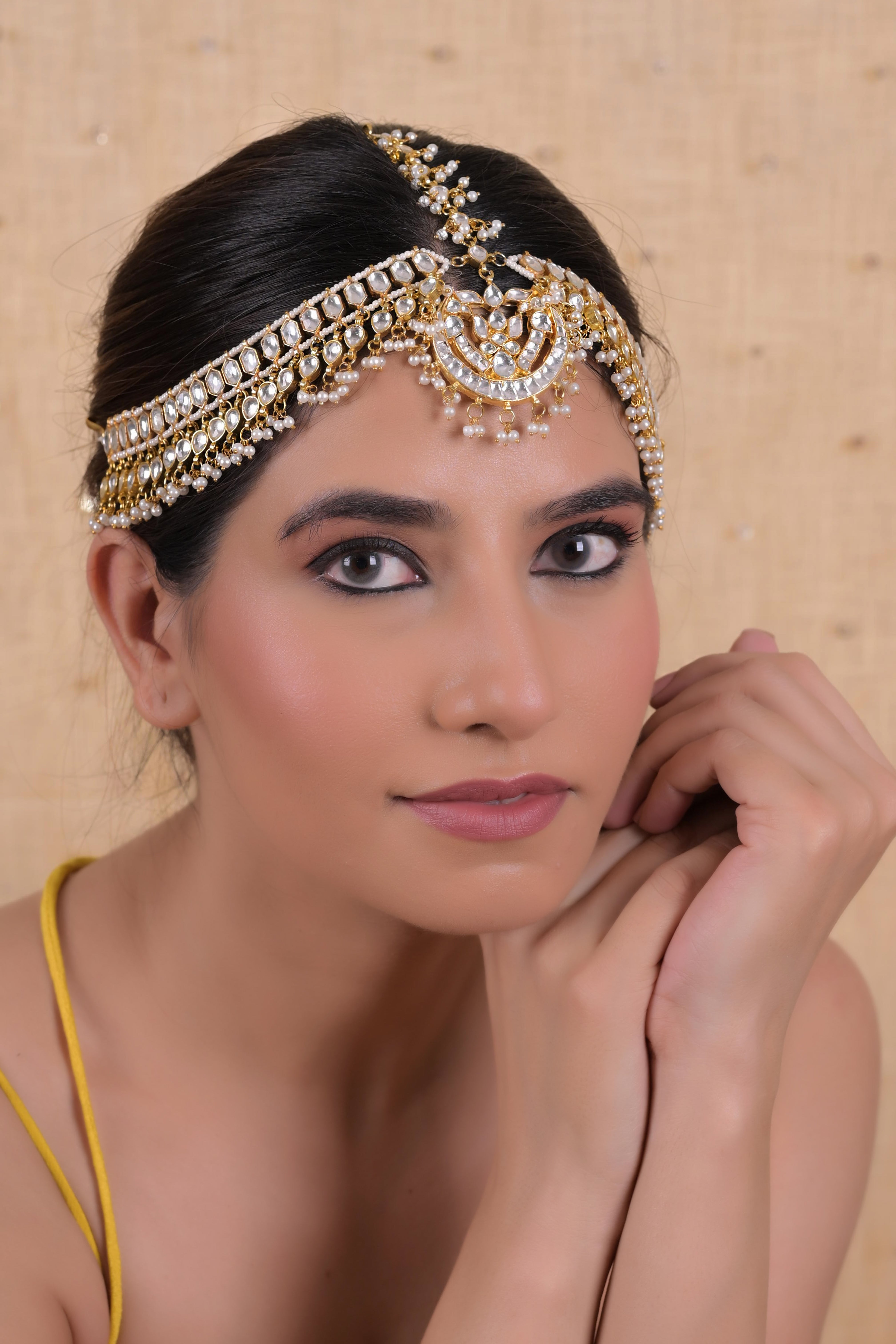 SJHB1025- White Colour Gold Plated Jadau Kundan Mathapatti