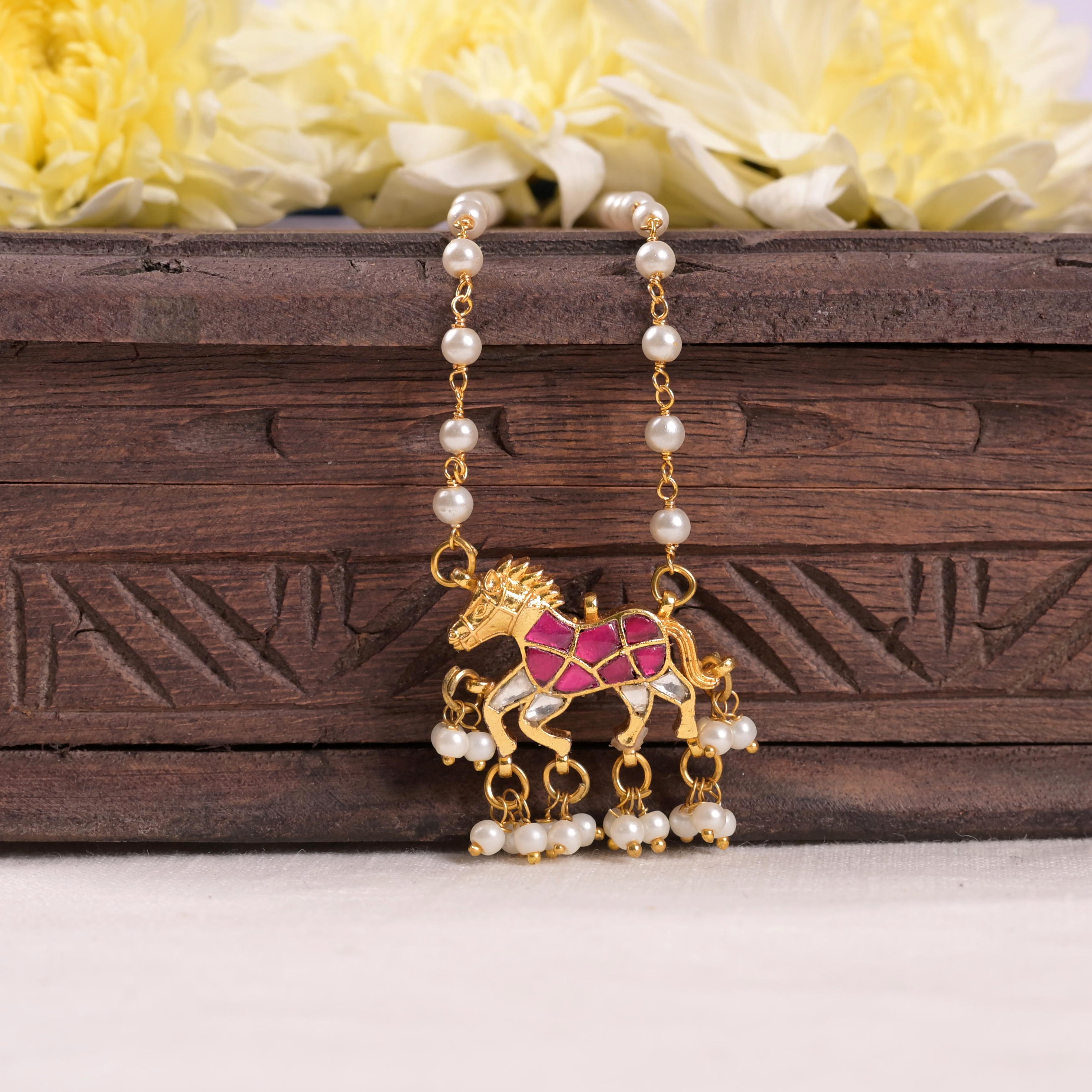 SJN1089- Pink Colour Hourse Motif Gold Plated Jadau Kundan Pendant