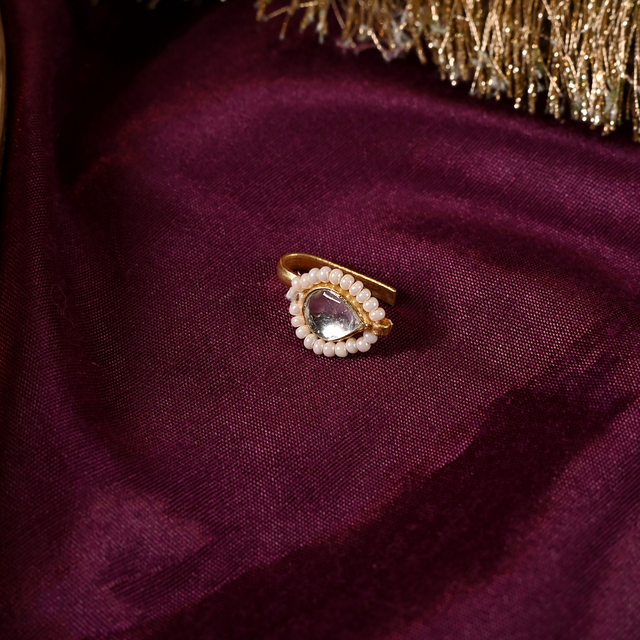 SJNR0007- White Colour Gold Plated Jadau Kundan Nose Pin