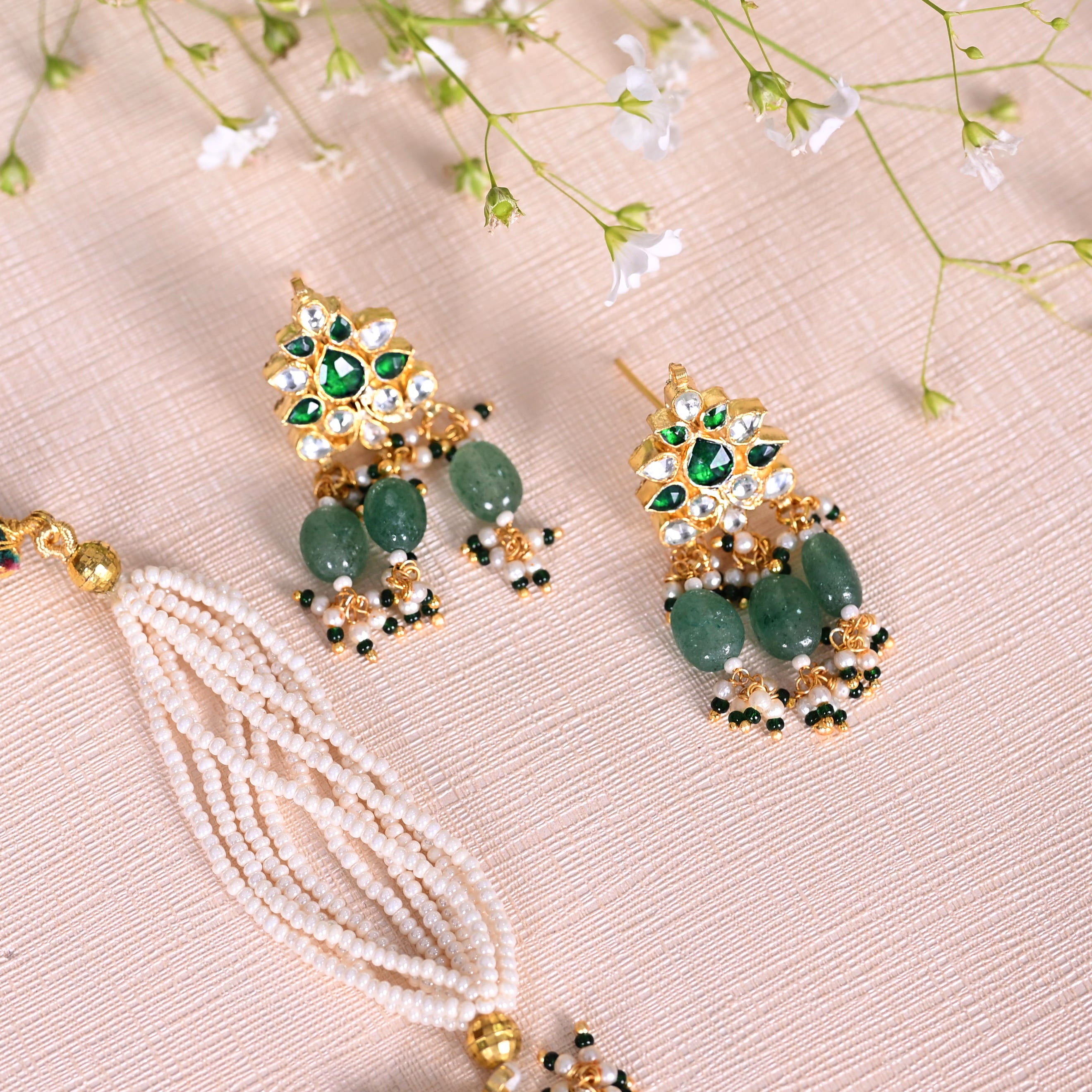 SJN1234- Green and White Colour Gold Plated Jadau Kundan Choker with Earrings