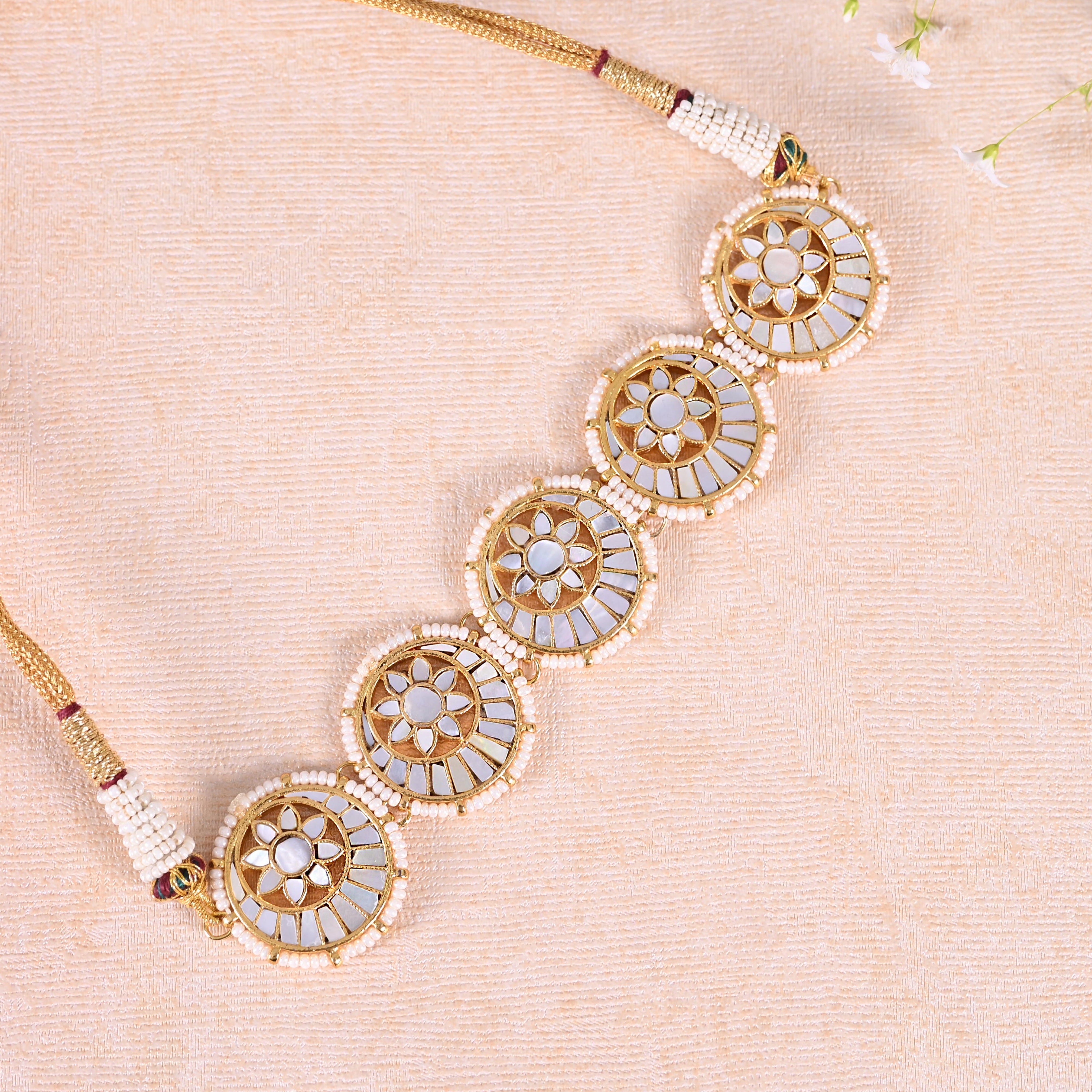 SJN1235- White Colour Gold Plated Mother of Pearl Choker with Earrings
