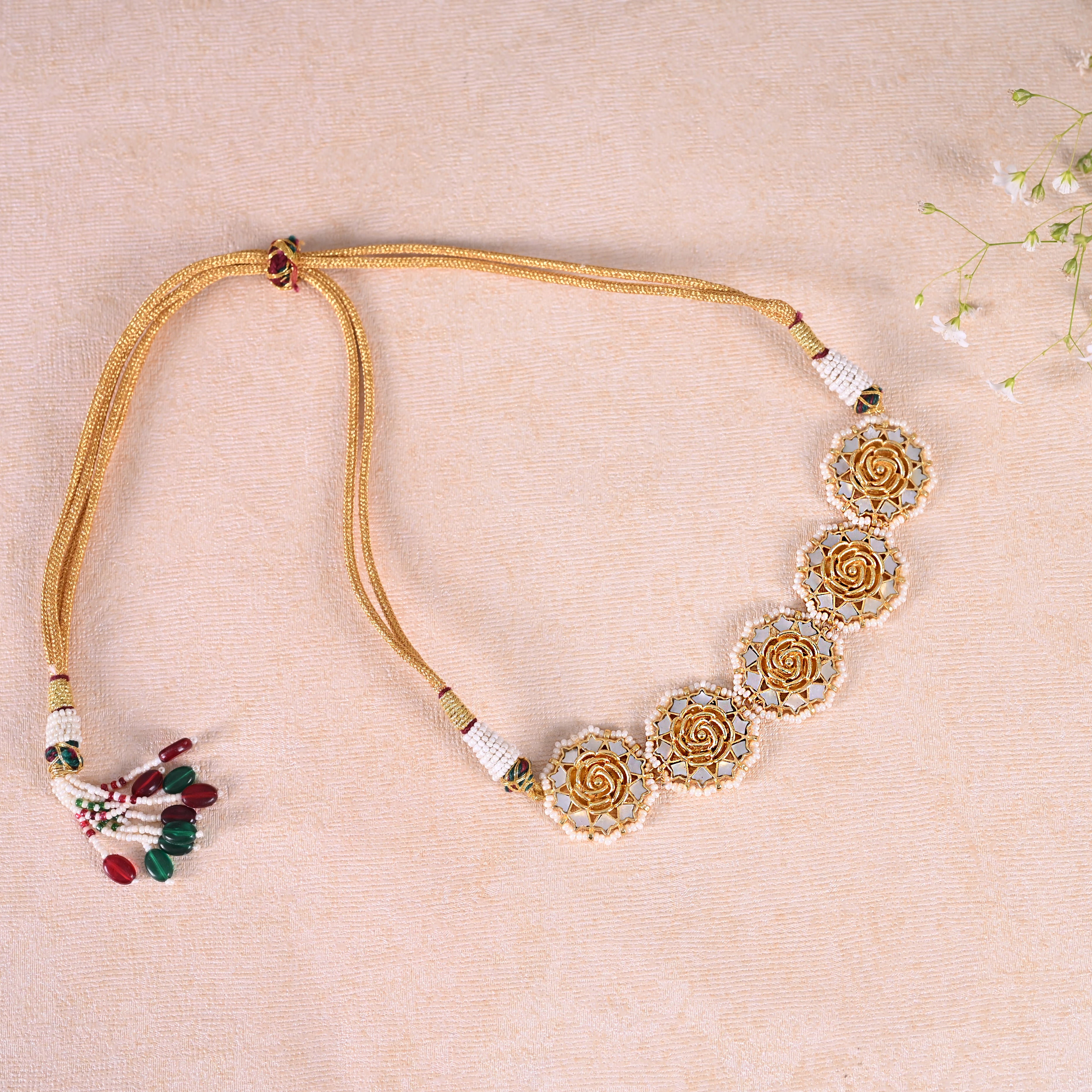 SJN1236- White Colour Gold Plated Mother of Pearl Choker with Earrings