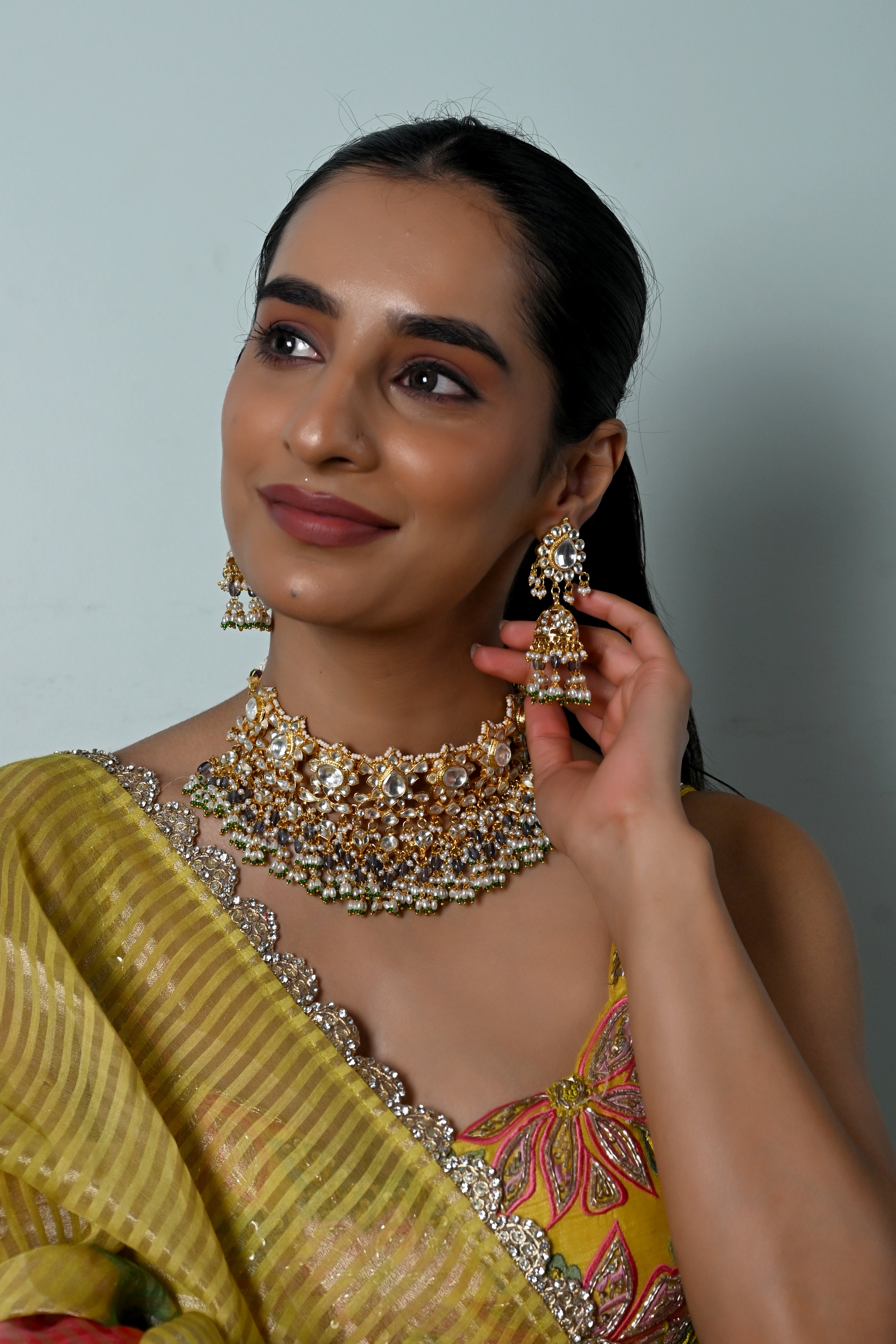 SJN1245- White Colour Gold Plated Jadau Kundan Necklace Set