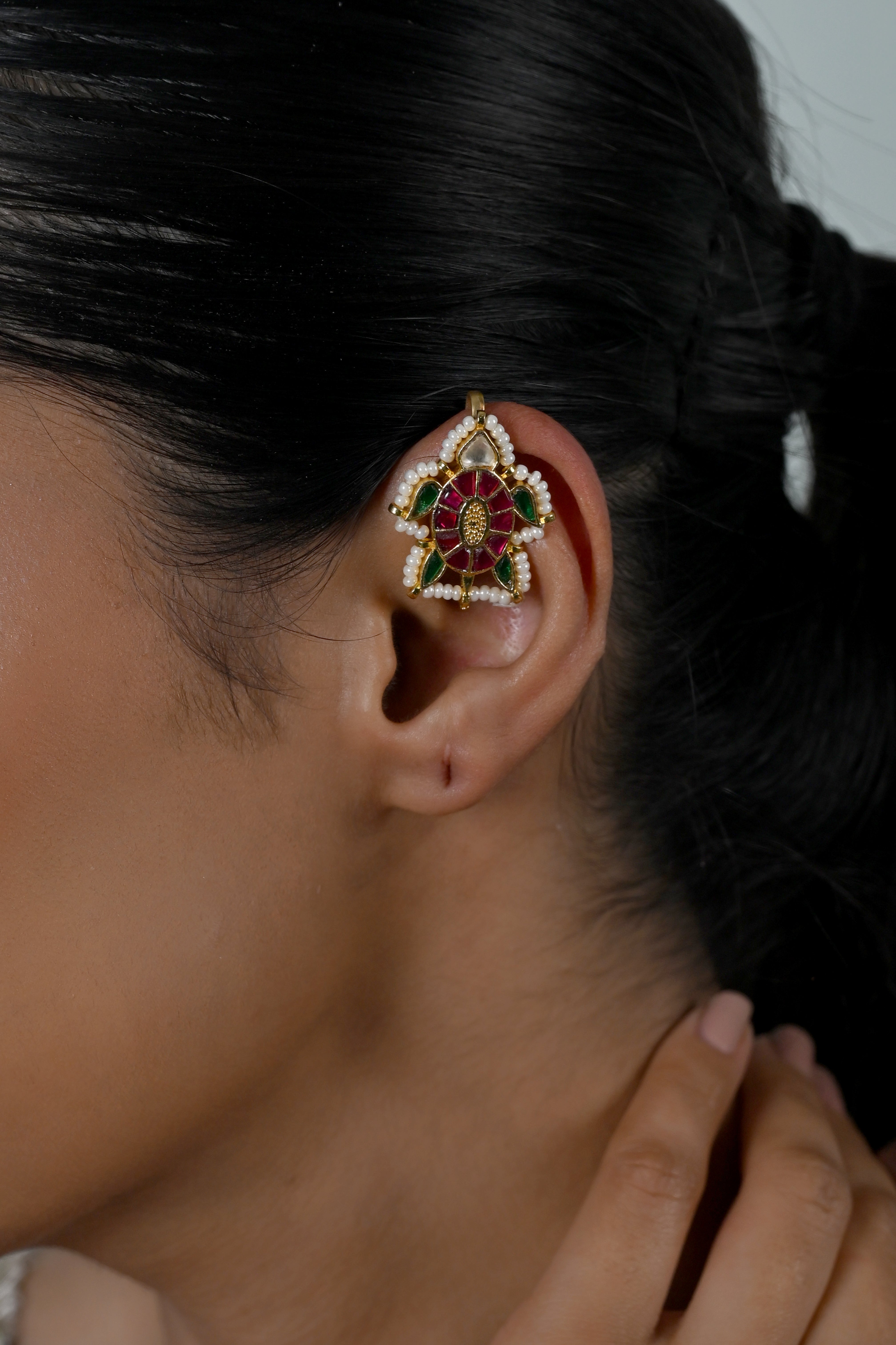 SJE1133- Multicolour Gold Plated Jadau Kundan Turtle Motif Ear Cuffs