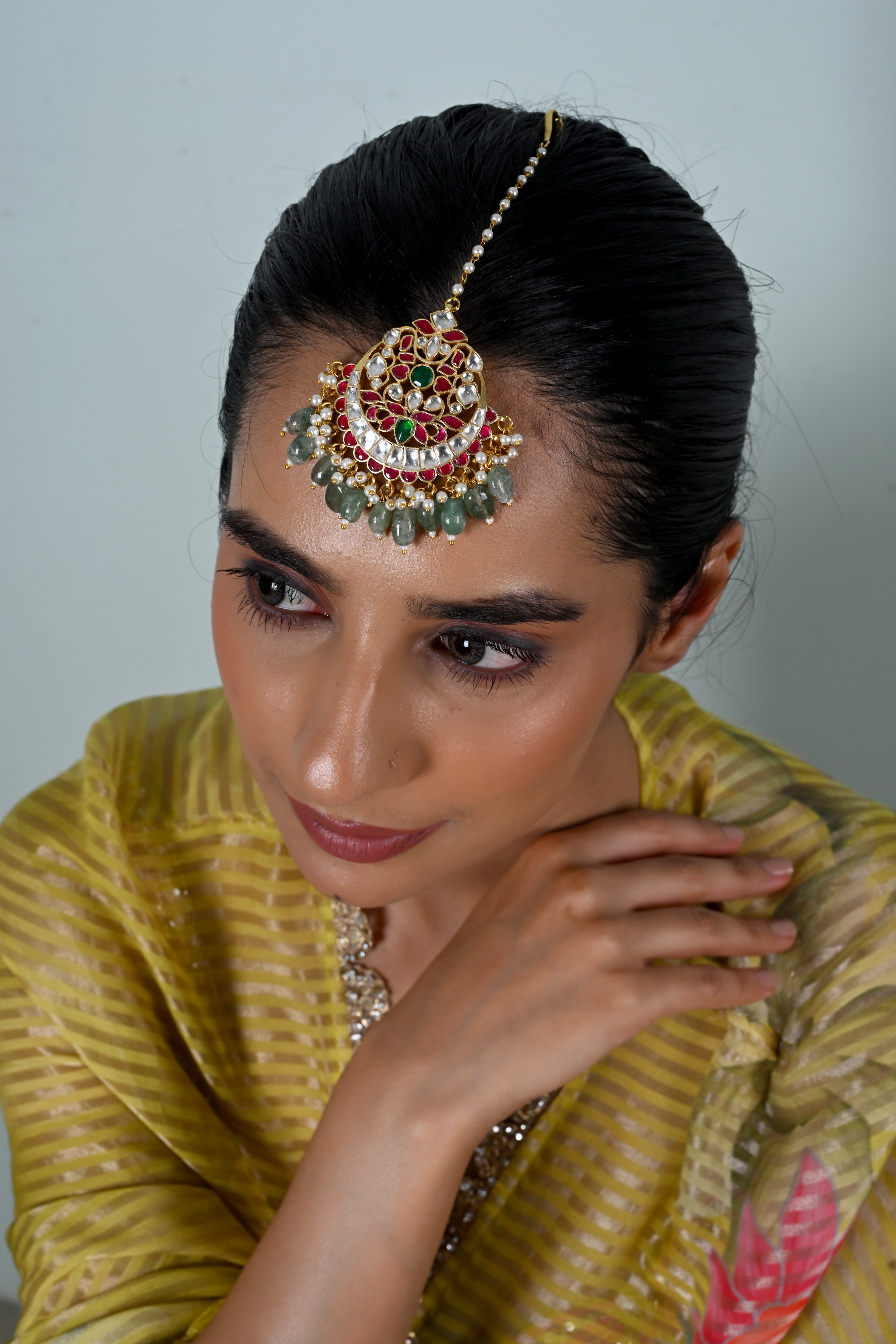 SJT1052- Multicolour Gold Plated Jadau Kundan Maang Tika