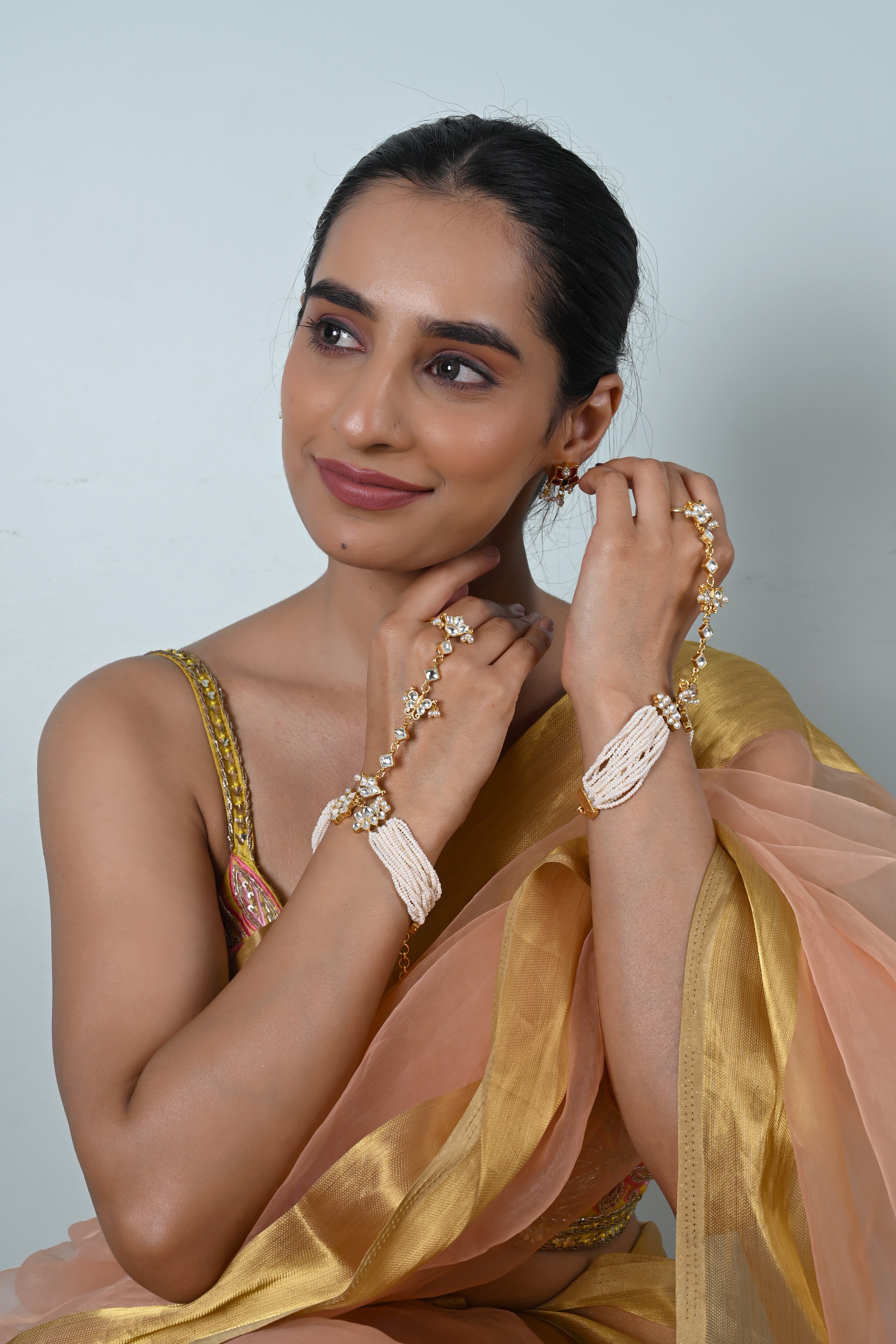 SJHP1020- White Colour Gold Plated Jadau Kundan Hathphool