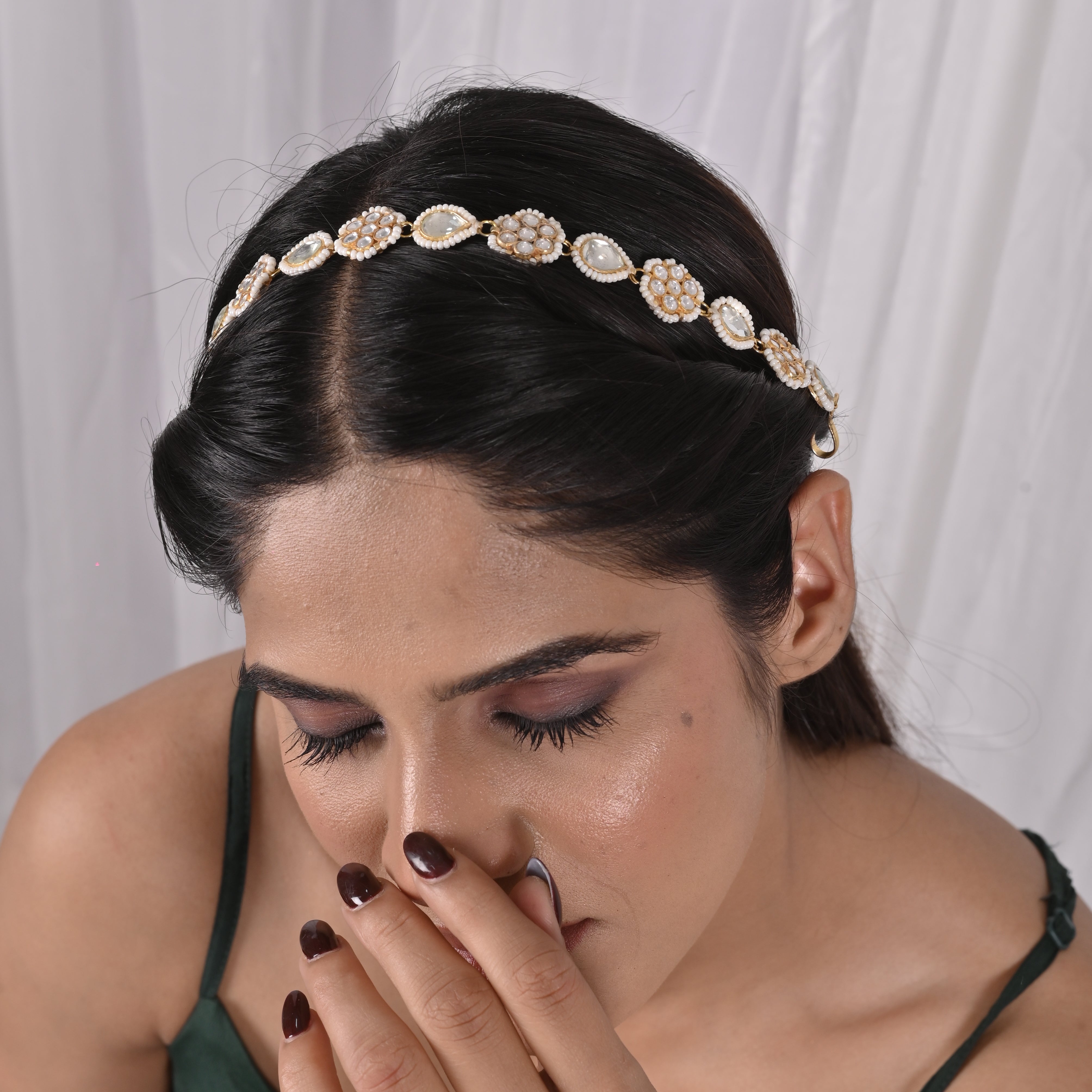 Ranunculus Pushp Chand Kundan Headband
