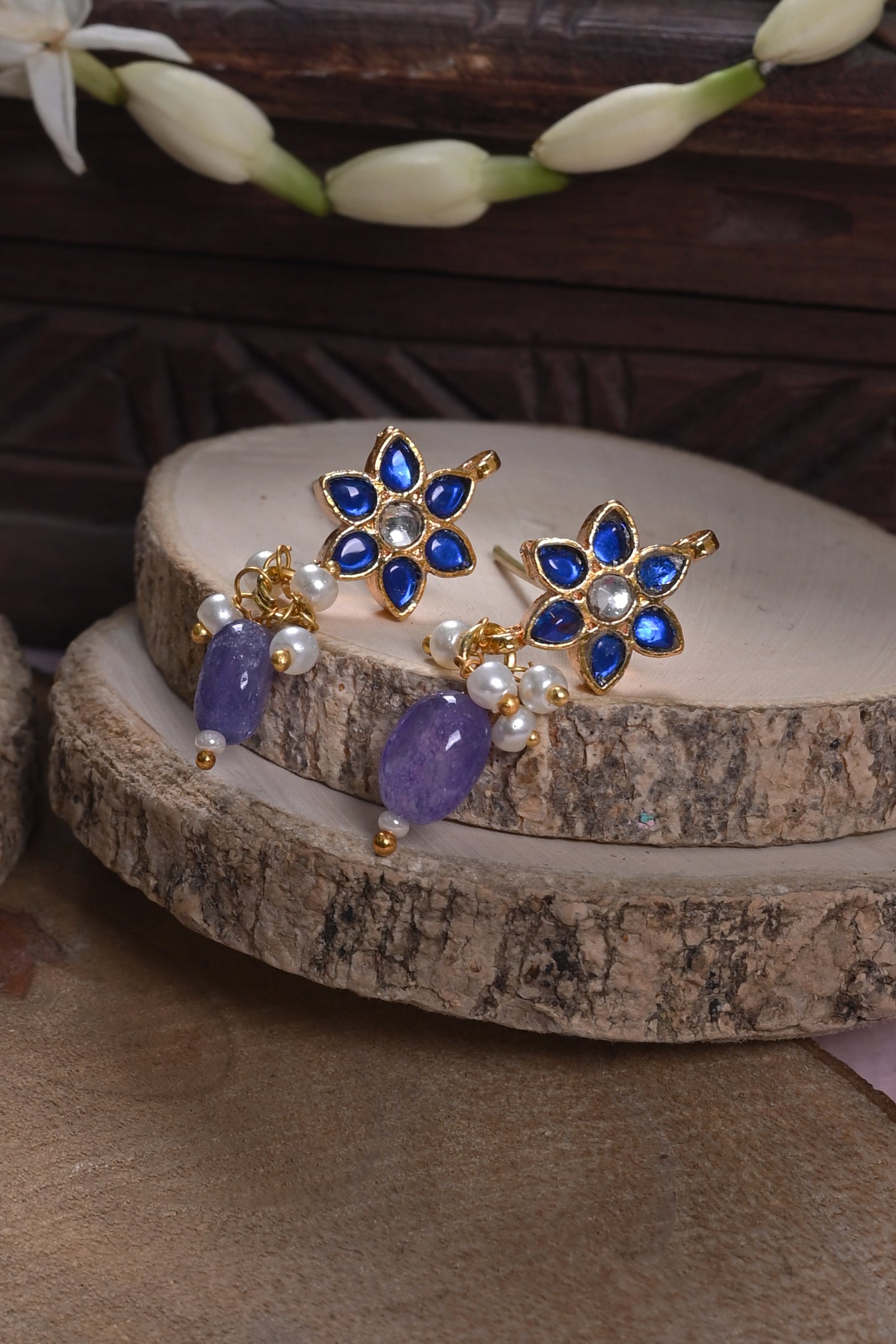 SJE1124- Green Colour Gold Plated Jadau Kundan Flower Motif Studs Earrings
