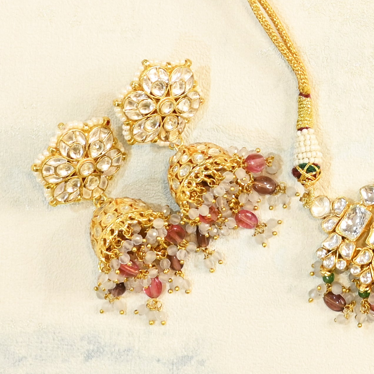 SJN1077- White Colour Gold Plated Jadau Kundan Necklace Set with Tika