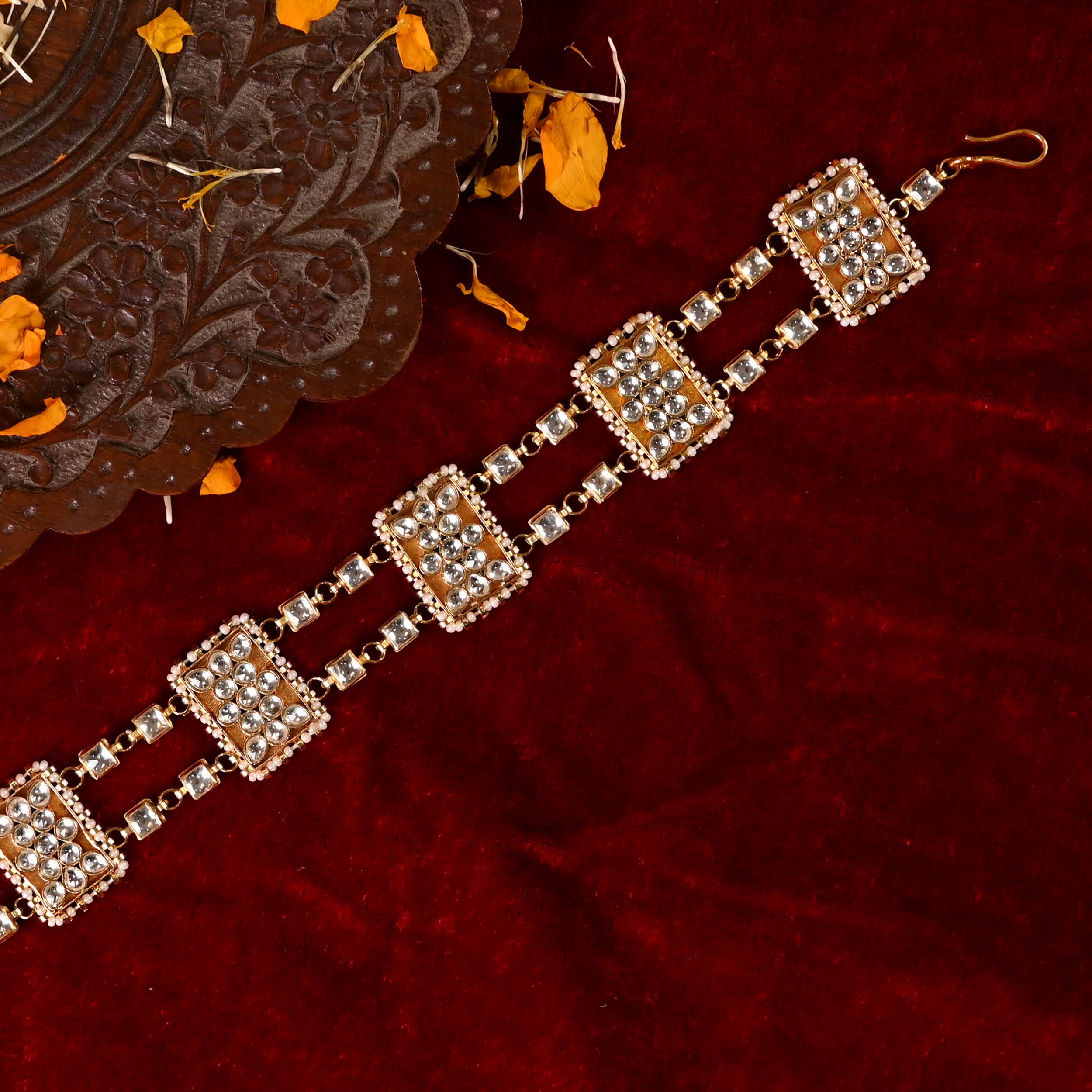 SJHB1009- White Colour Gold Plated Jadau Kundan Headband