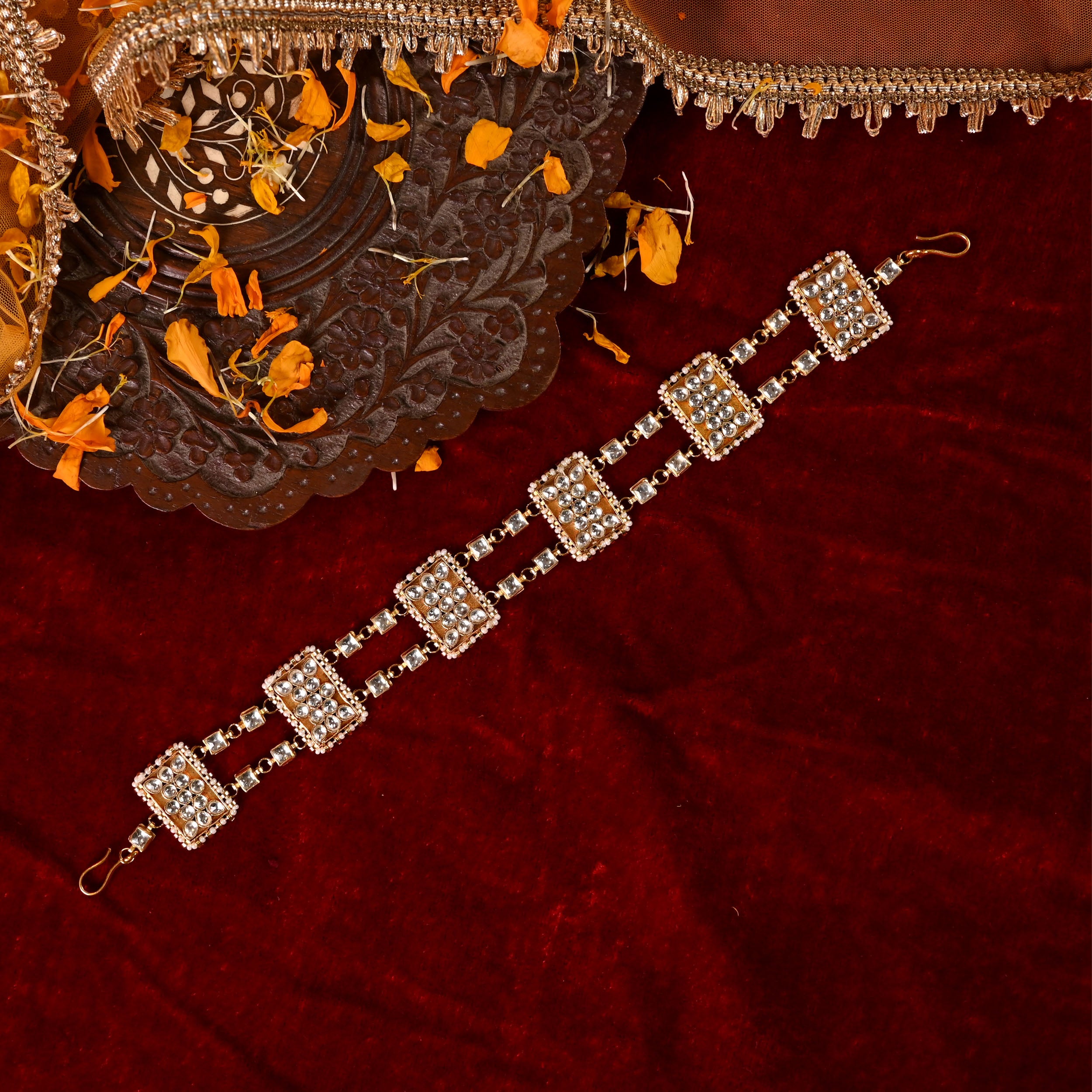 SJHB1009- White Colour Gold Plated Jadau Kundan Headband