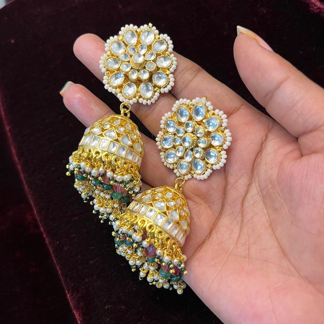 Aditi Rao Hydari Style White Colour Necklace Set with Mathapatti and Nath