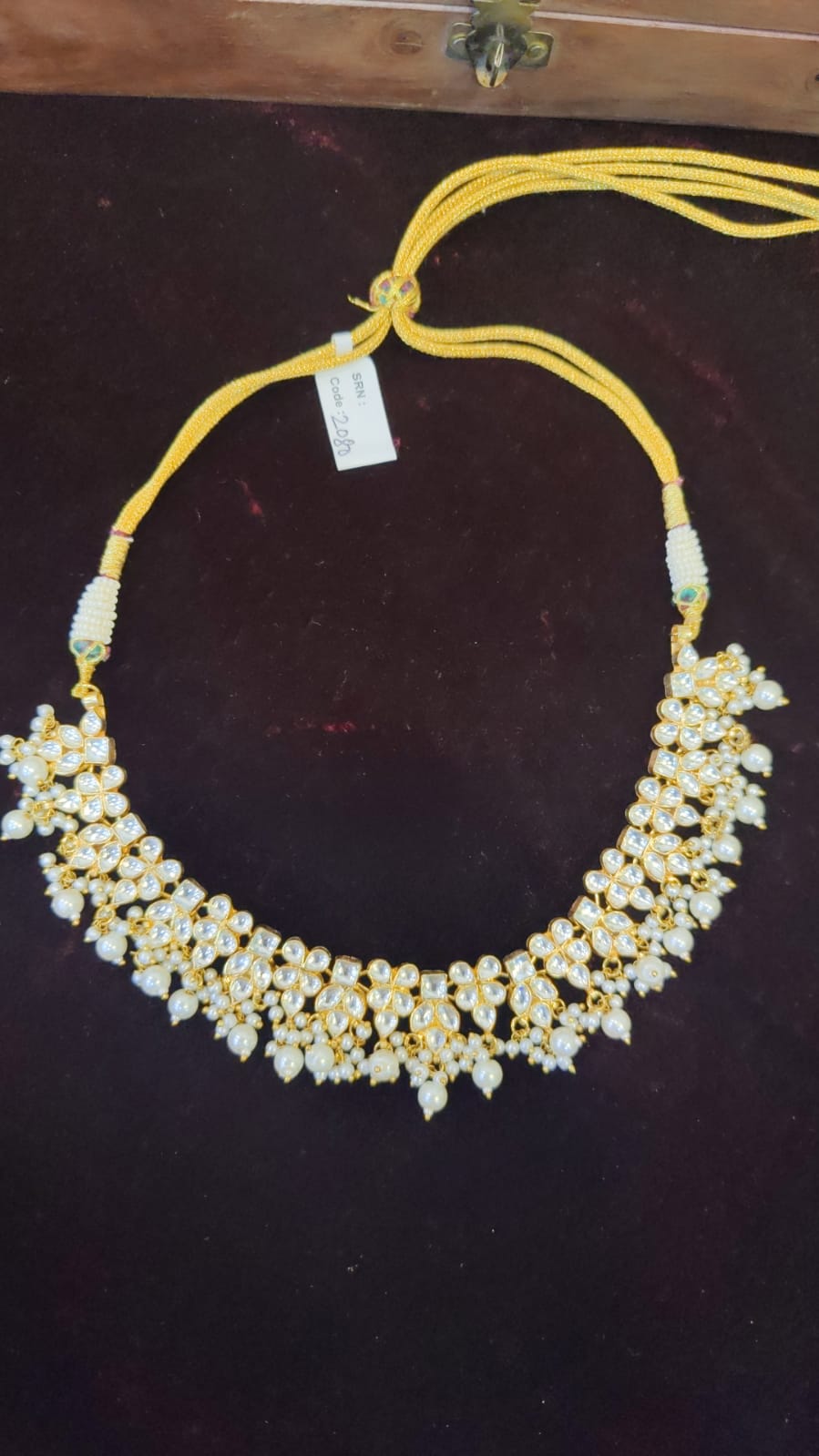 White Colour Gold Plated Jadau Kundan Necklace Set with Tika