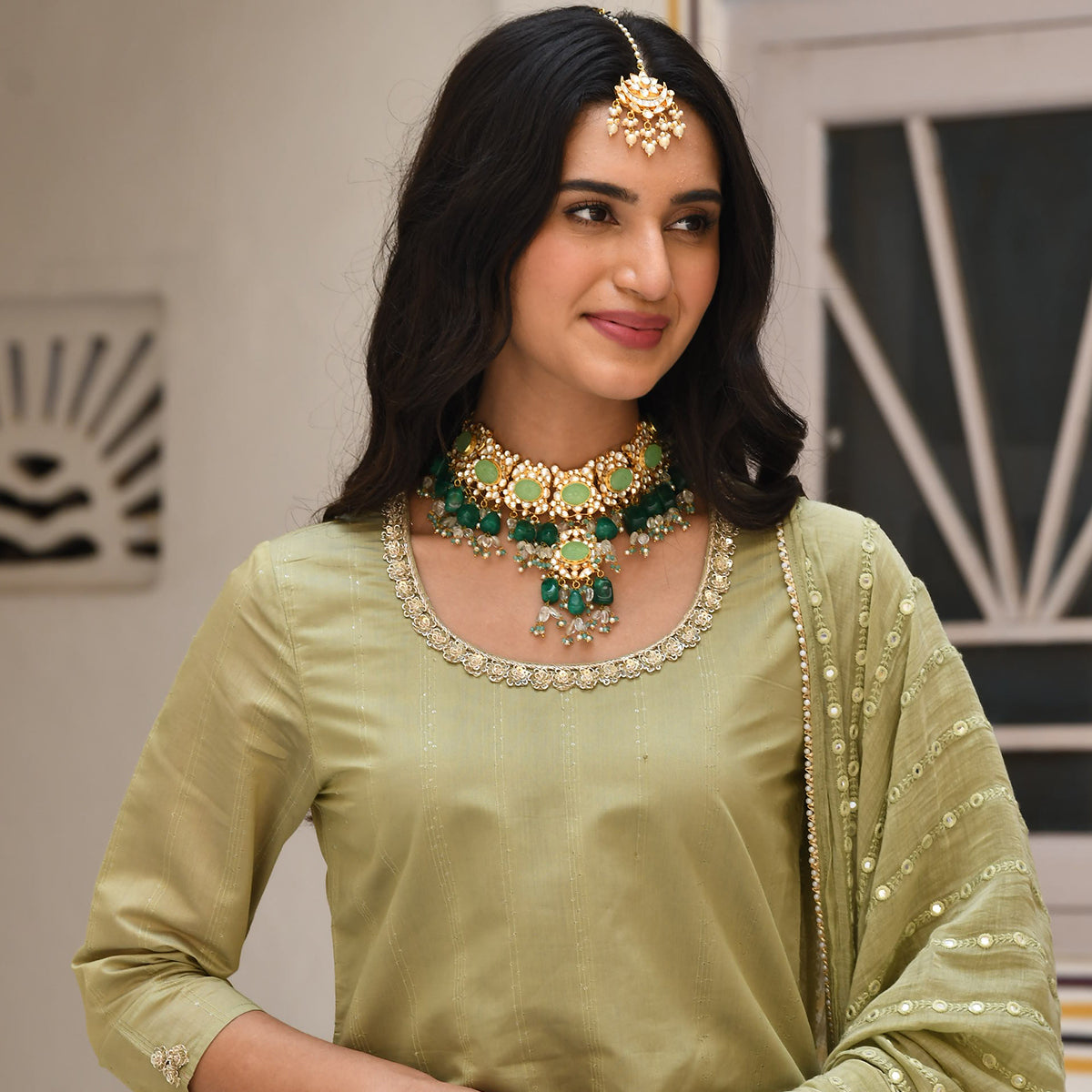 Taran Green Kundan Necklace Set