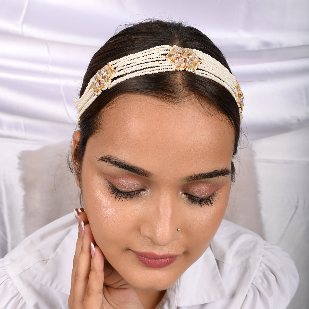 SJH037- White Colour Gold Plated Mother of Pearl and Jadau Kundan Mixed Beaded Headband/ Sheeshphool