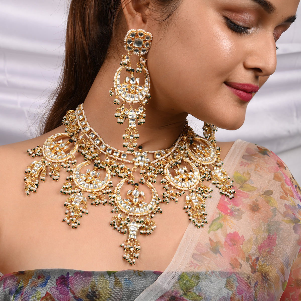 Navdit Kundan Fish Necklace Set