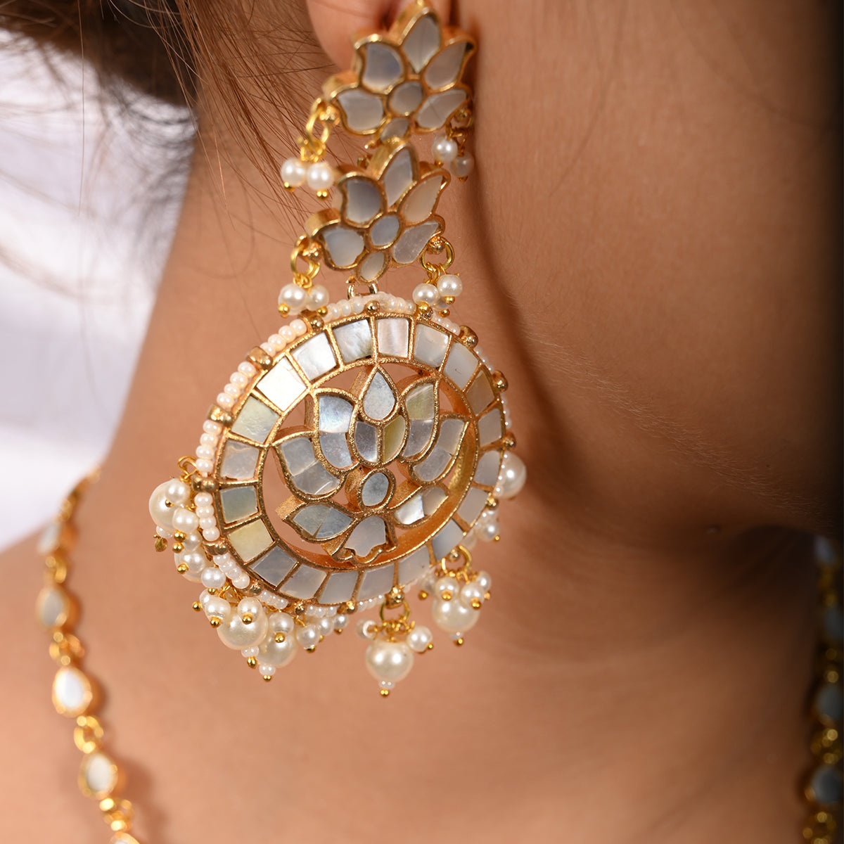 Aagney Mother Of Pearl Earrings