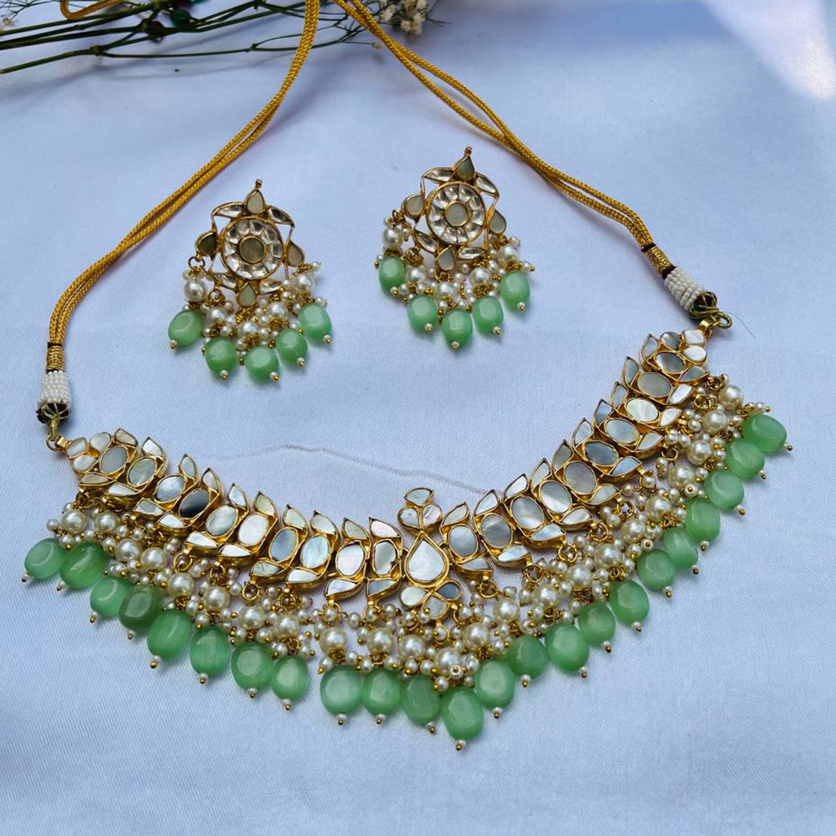 Abeerita Mother of Pearl Necklace Set