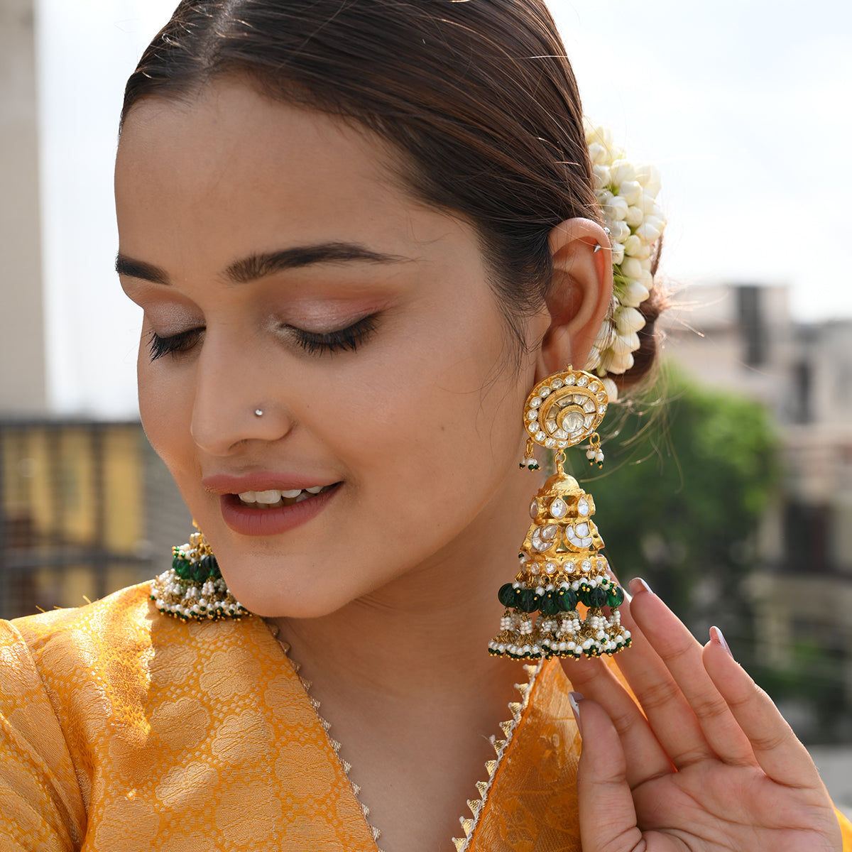 Kevalya Kundan Green Jhumkas/Earring