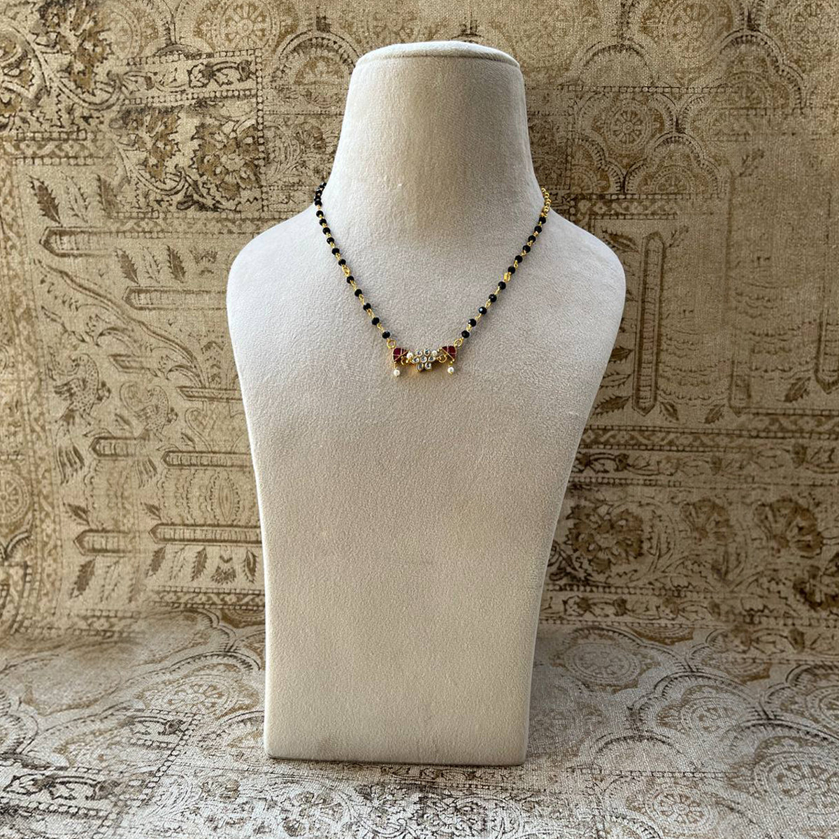 Clara Pink Kundan Mangalsutra