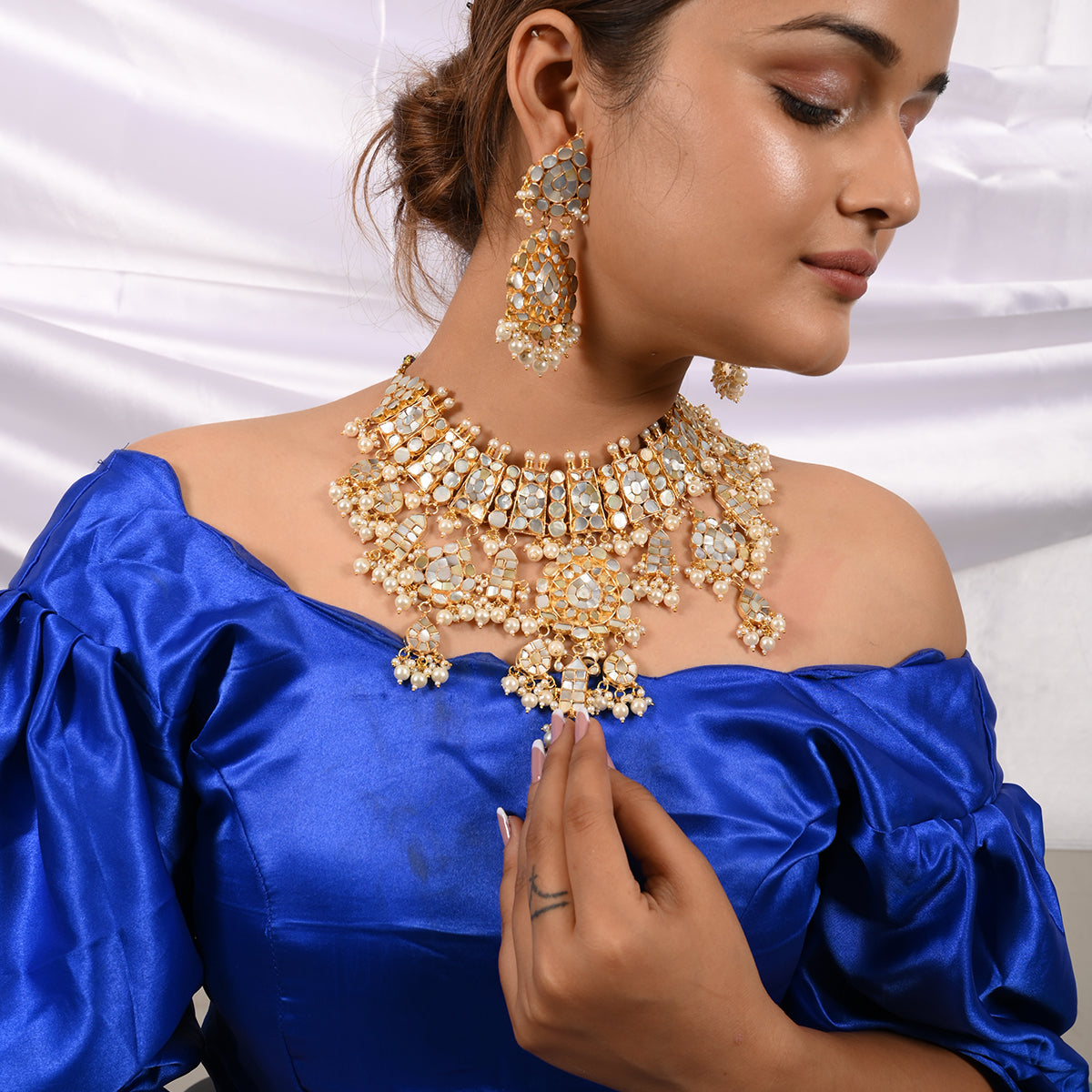 Faiza Mother Of pearl Necklace Set with Tika