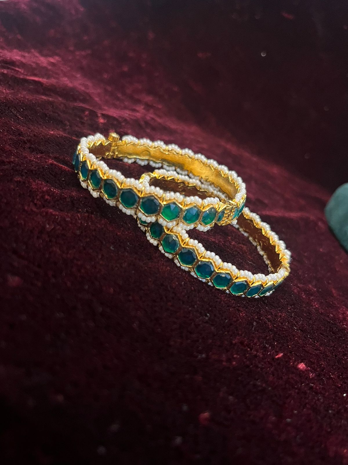 SJB1015- Green Colour Gold Plated Jadau Kundan Bangle