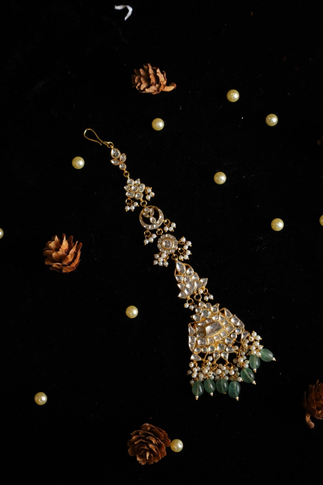 SJT1020- White Colour Gold Plated Jadau Kundan Maang Tika