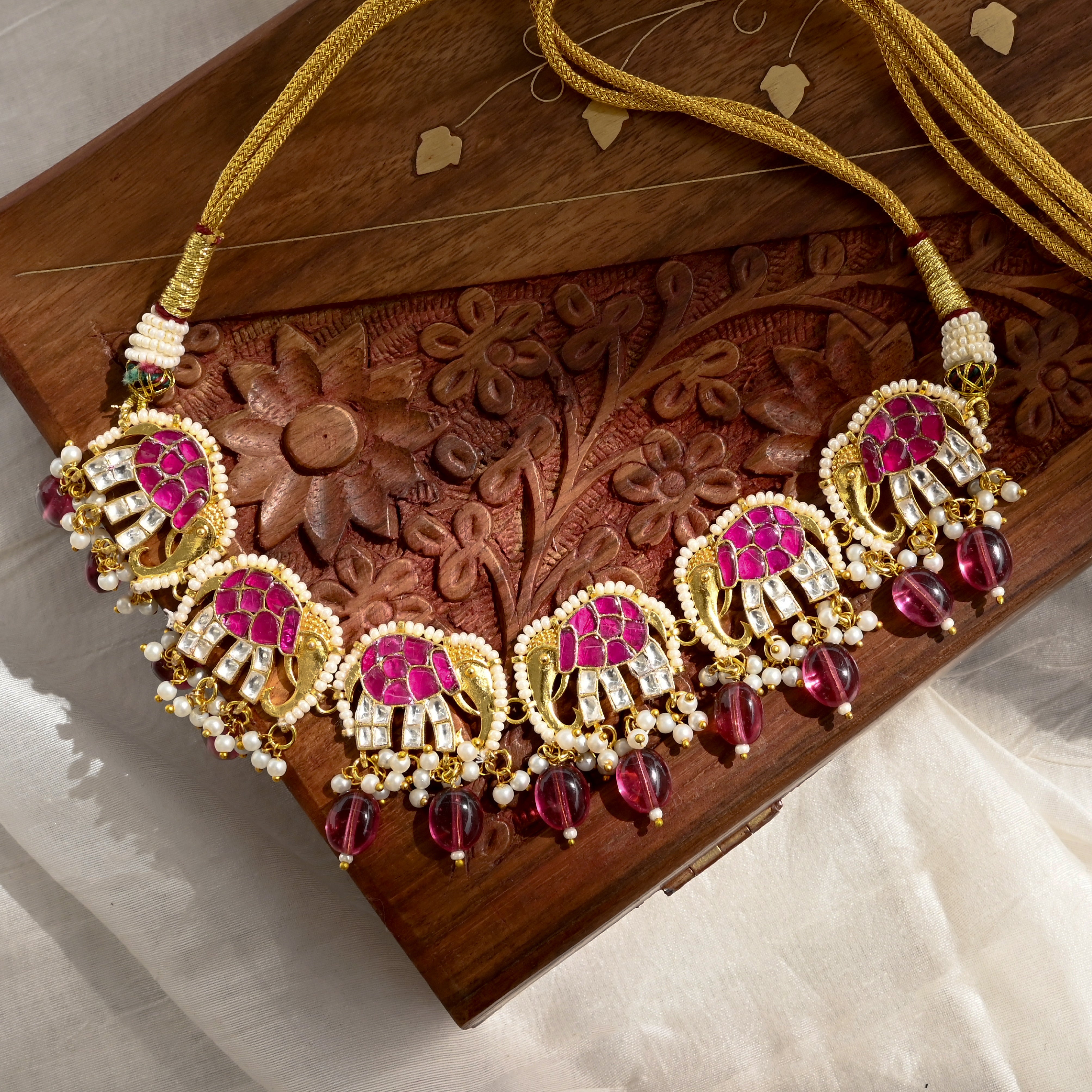 SJN1041- Pink and White Colour Gold Plated Jadau Kundan Elephant Motif Choker