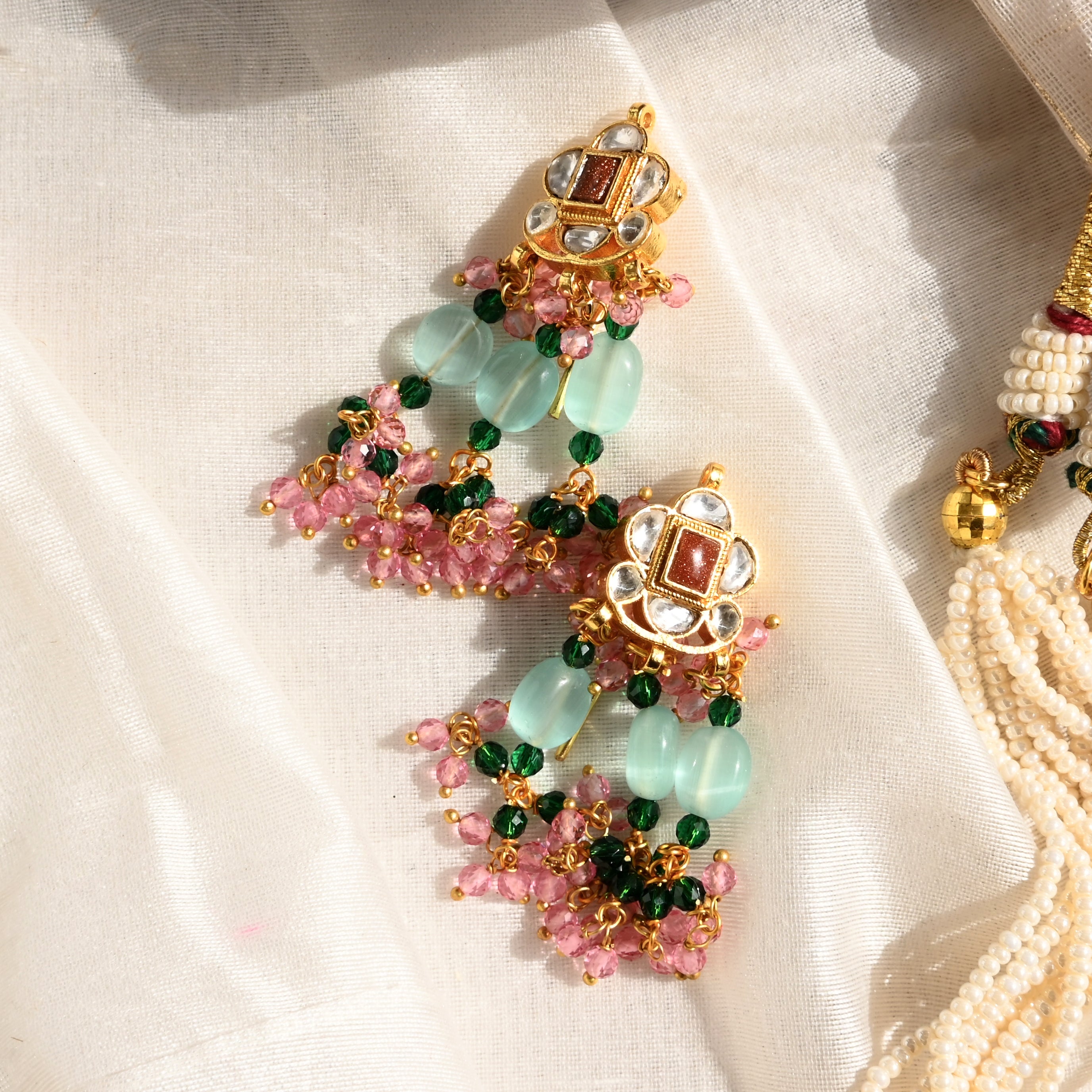 SJN1050- Brown and White Colour Gold Plated Jadau Kundan Choker with Earrings