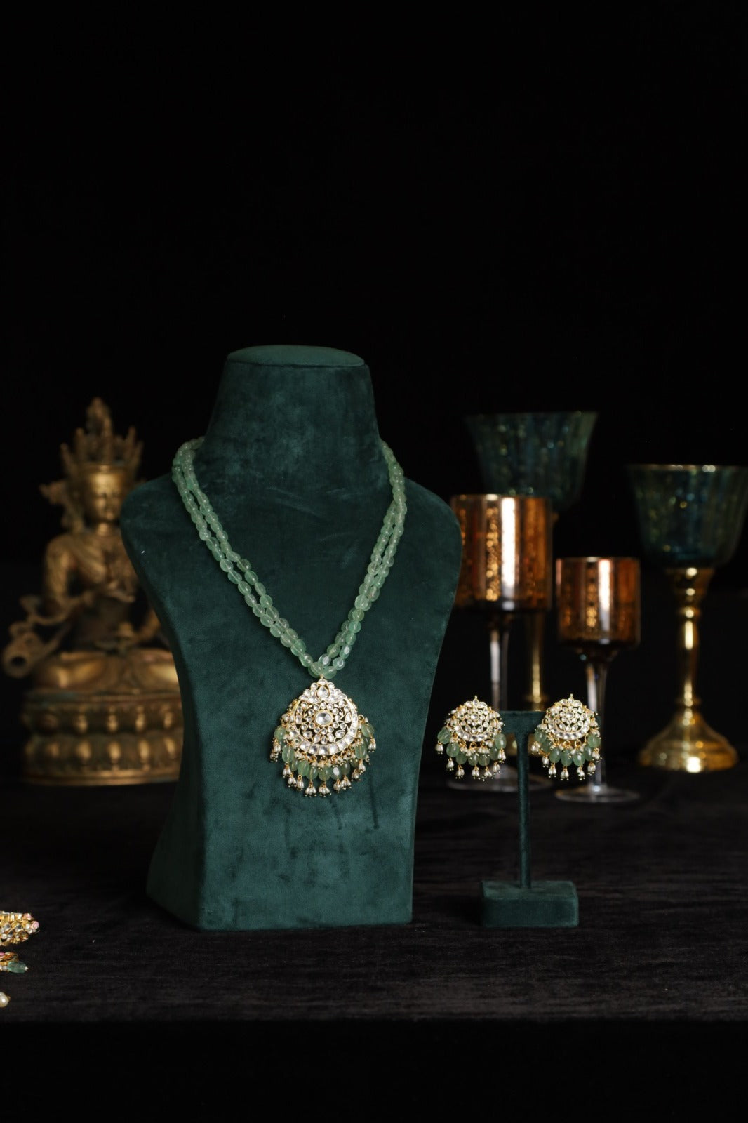 SJN1118- White and Green Colour Gold Plated Jadau Kundan Pendant with Earrings