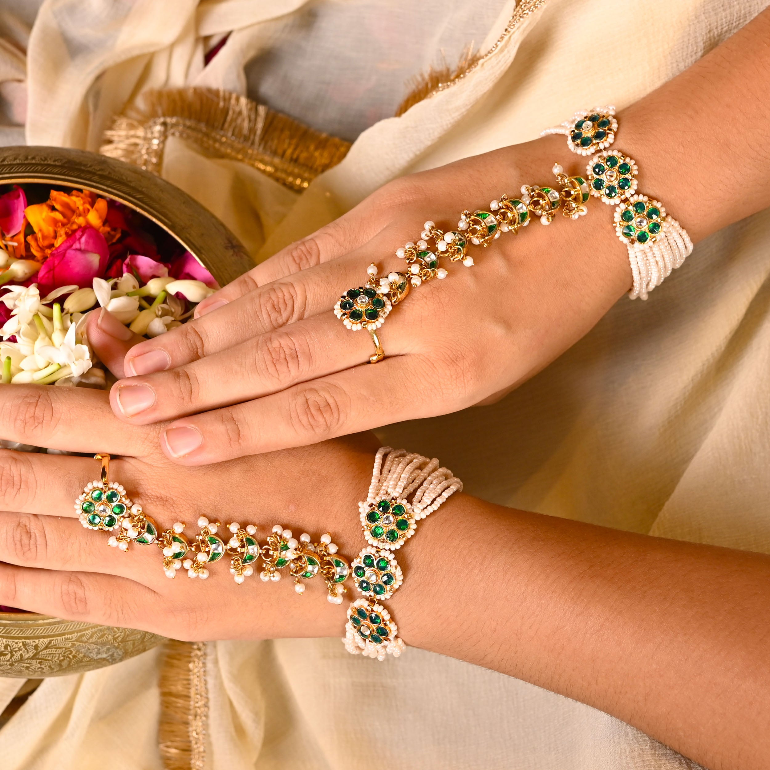 SJHP1015- White and Green Colour Gold Plated Jadau Kundan Hathphool