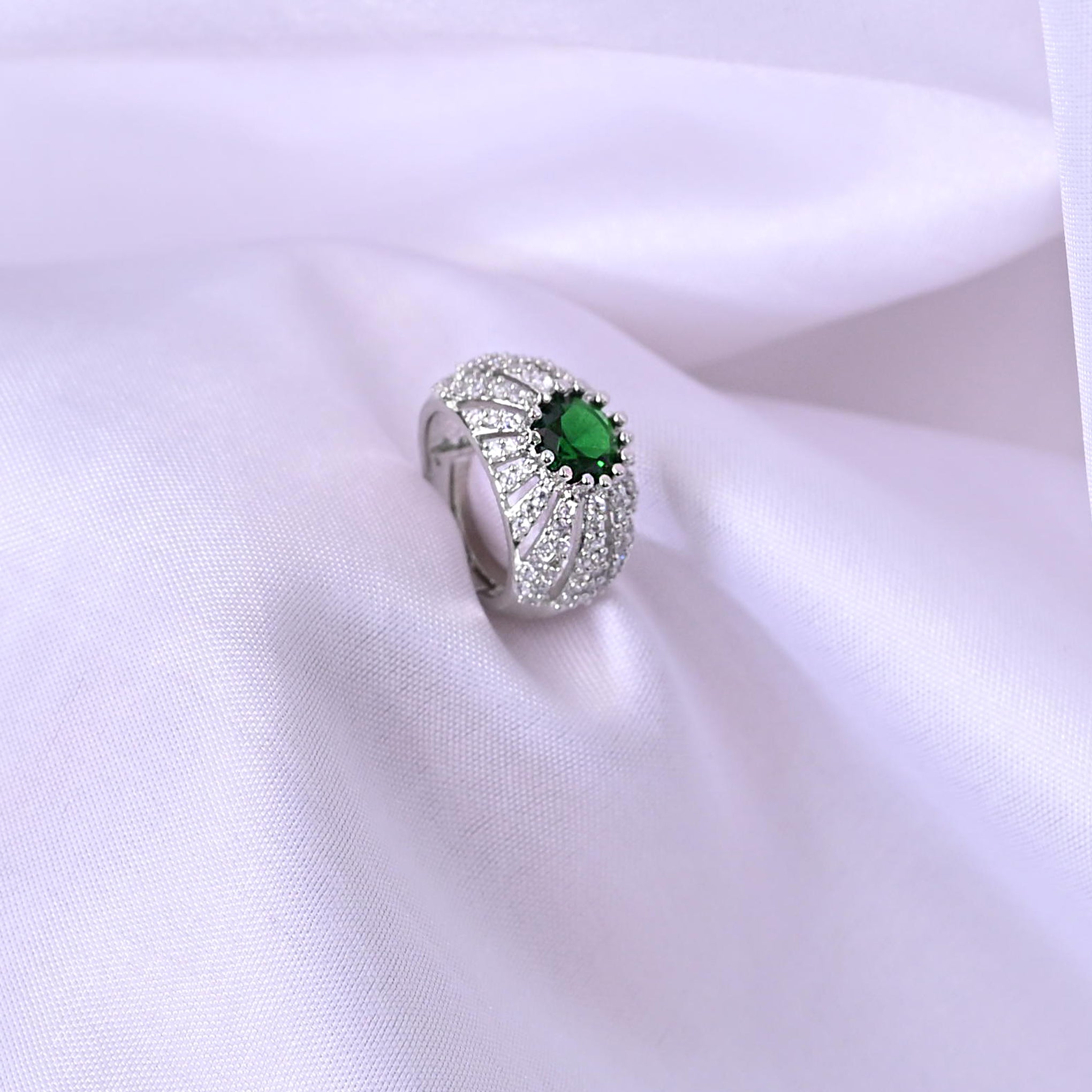SJR0030- Green Colour Silver Plated Faux Diamond Ring