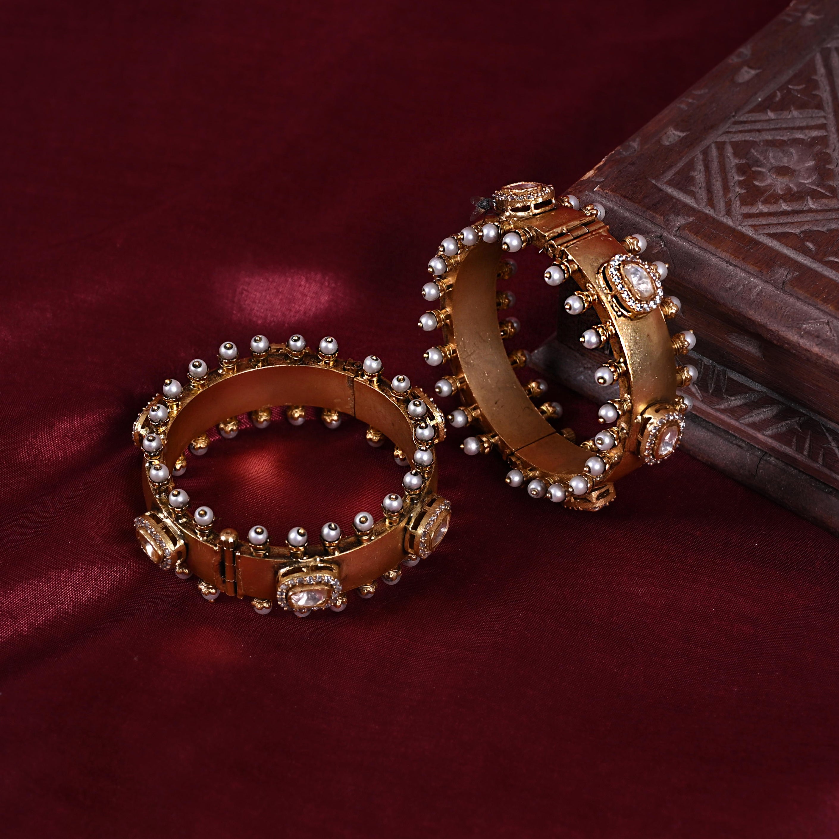 SJB1026- White Colour Gold Plated Jadau Kundan Temple Bangle