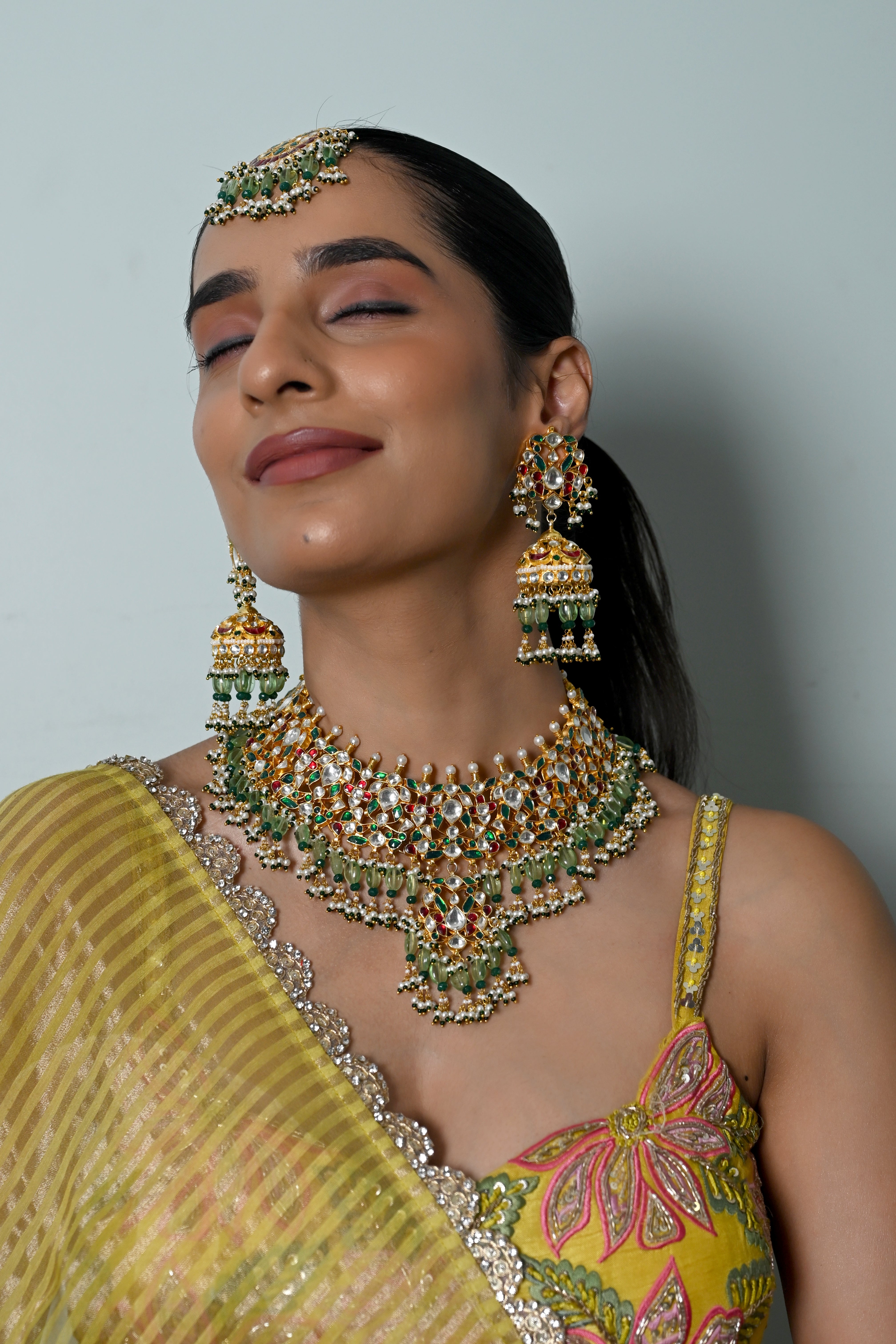 SJN1242- White Colour Gold Plated Jadau Kundan Necklace Set