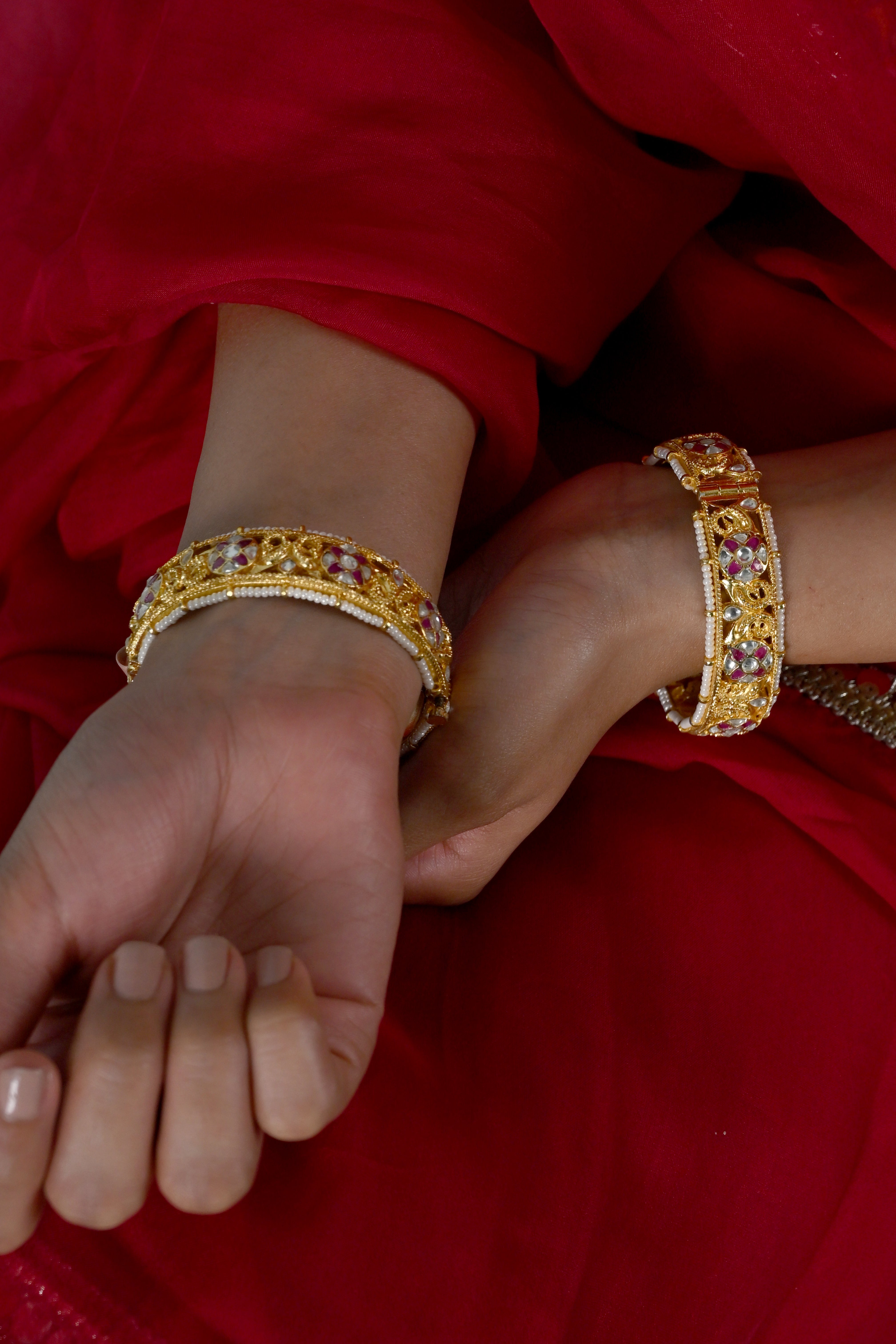 SJB1043- Pink And White Colour Gold Plated Jadau Kundan Bangle