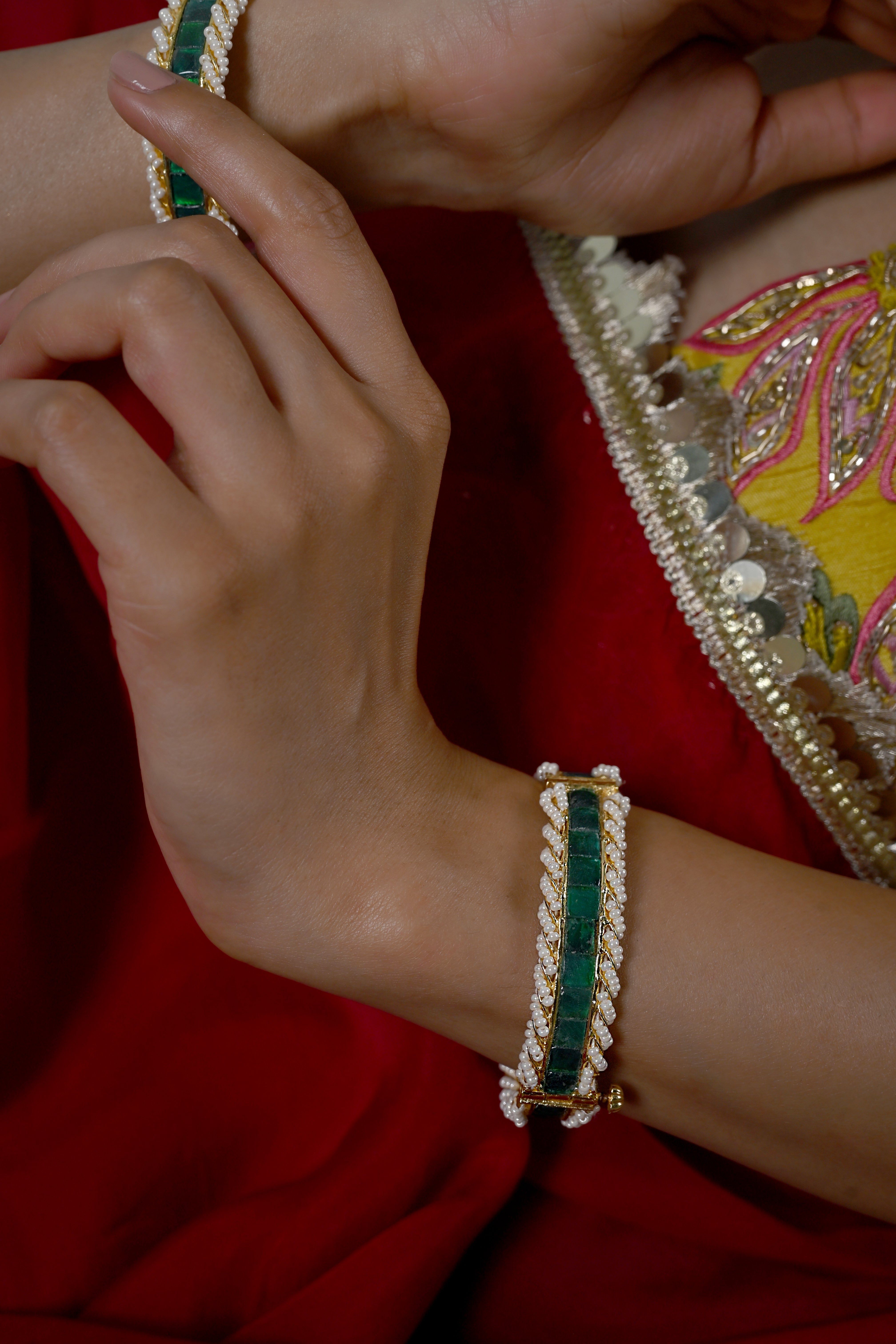 SJB1035- Green Colour Gold Plated Jadau Kundan Bangle