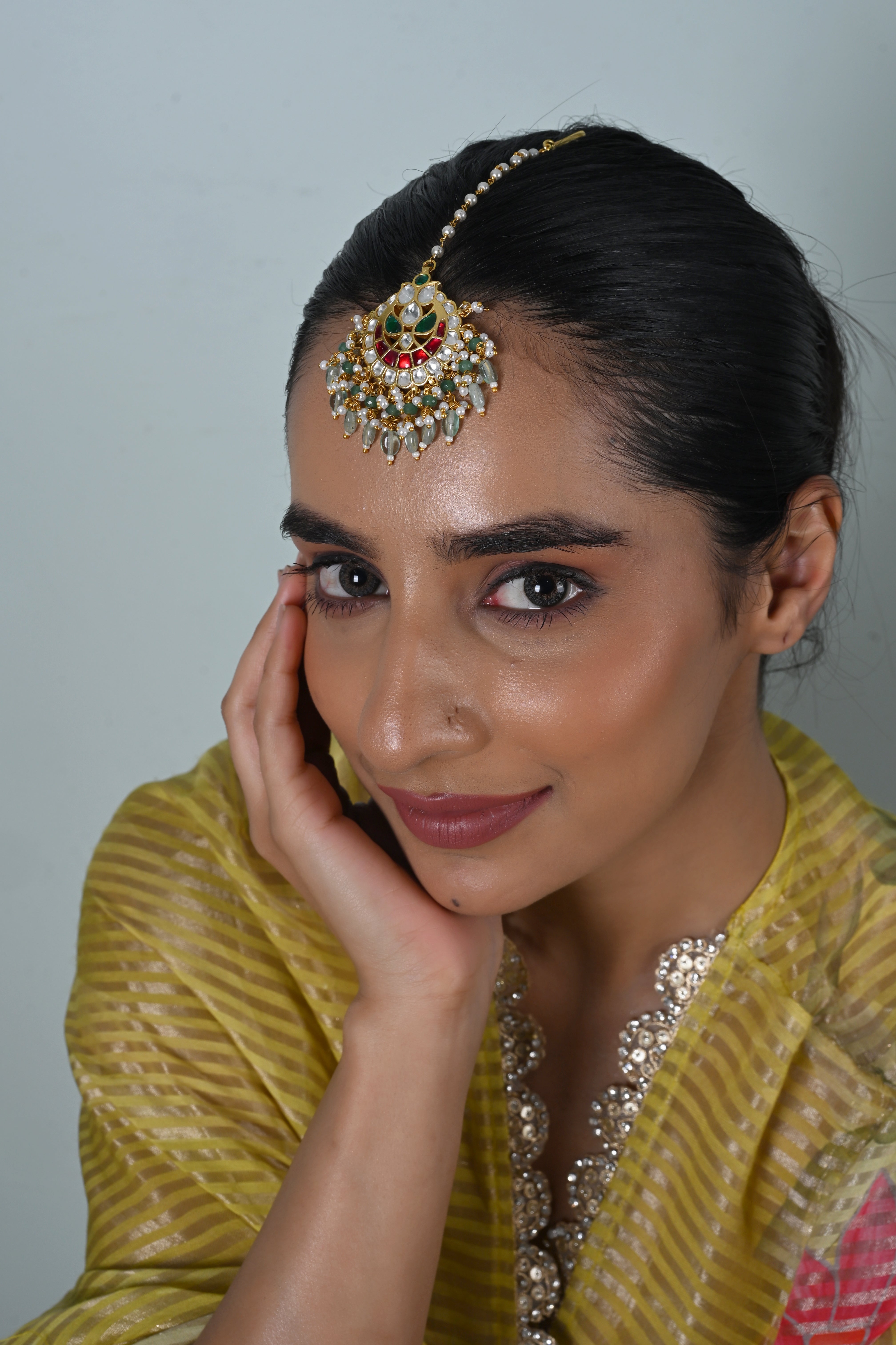 SJT1054- Multicolour Gold Plated Jadau Kundan Maang Tika