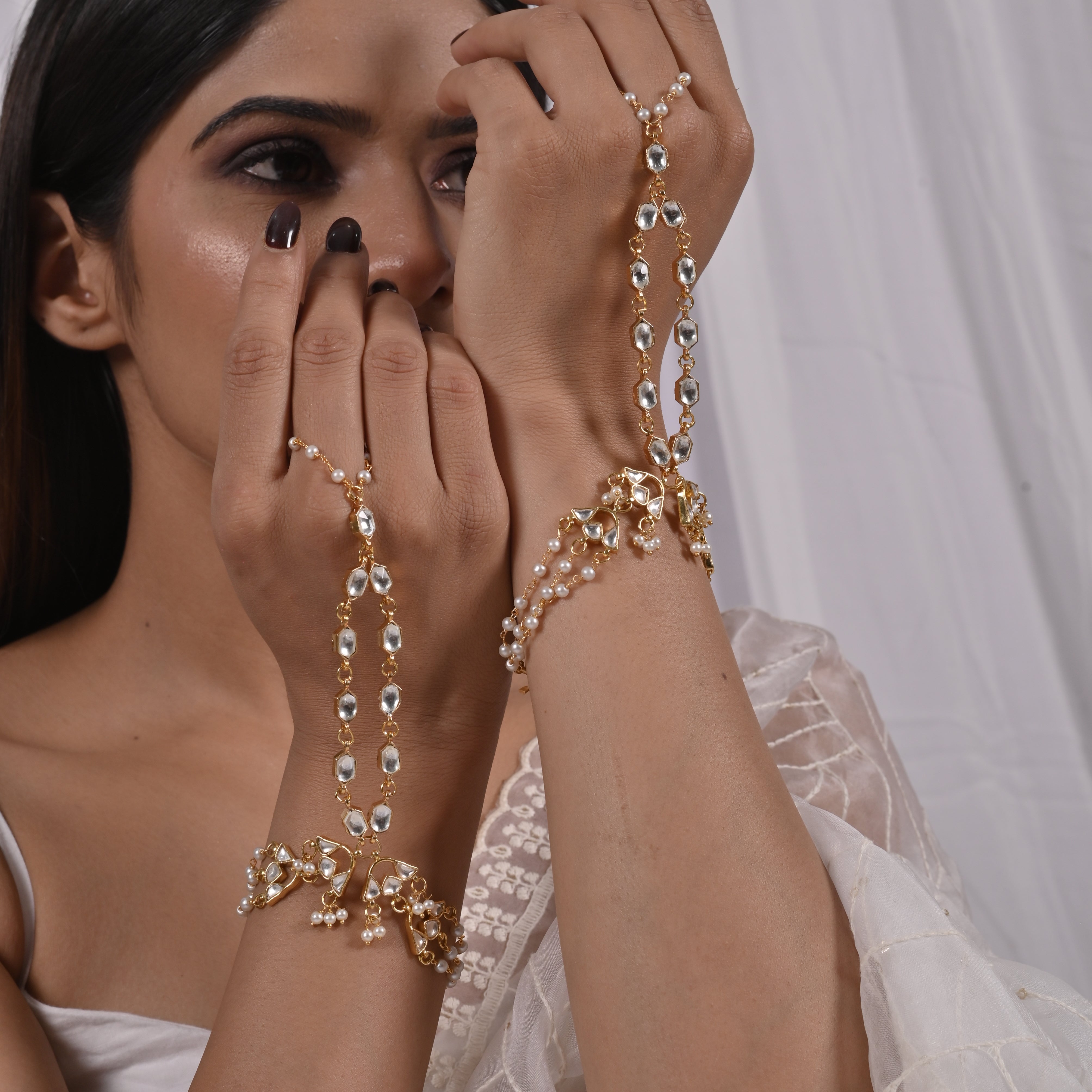 Suswadha Kundan Hathphool
