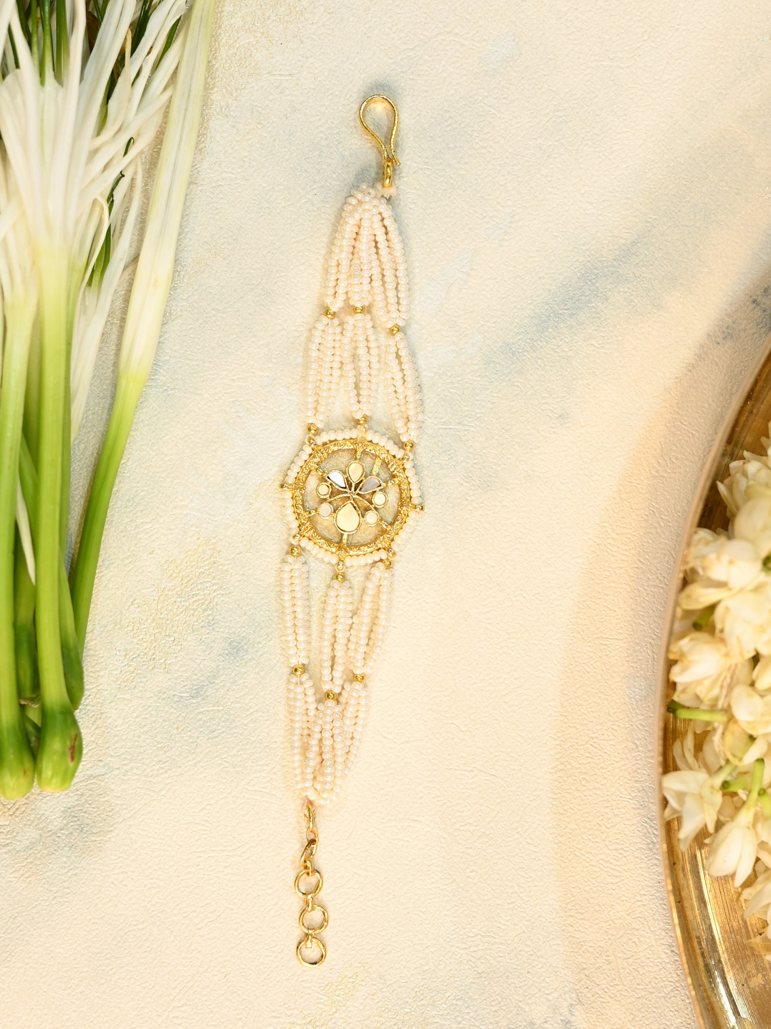 SJRB1014- White Colour Gold Plated Mother of Pearl Bracelet