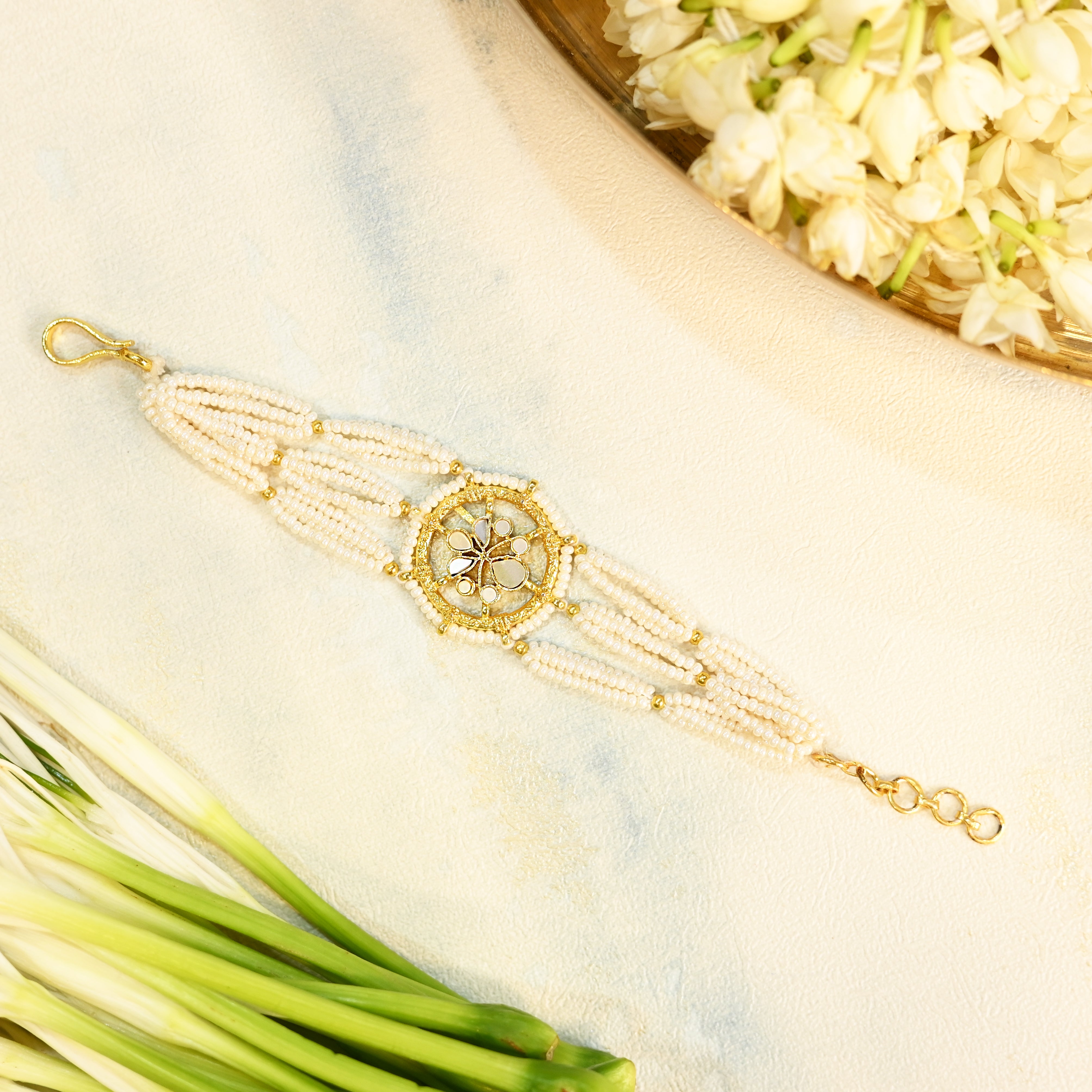 SJRB1014- White Colour Gold Plated Mother of Pearl Bracelet